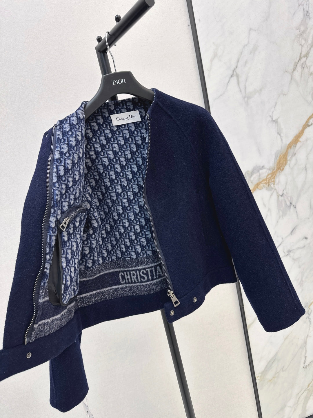 CD 25fw reversible jacket