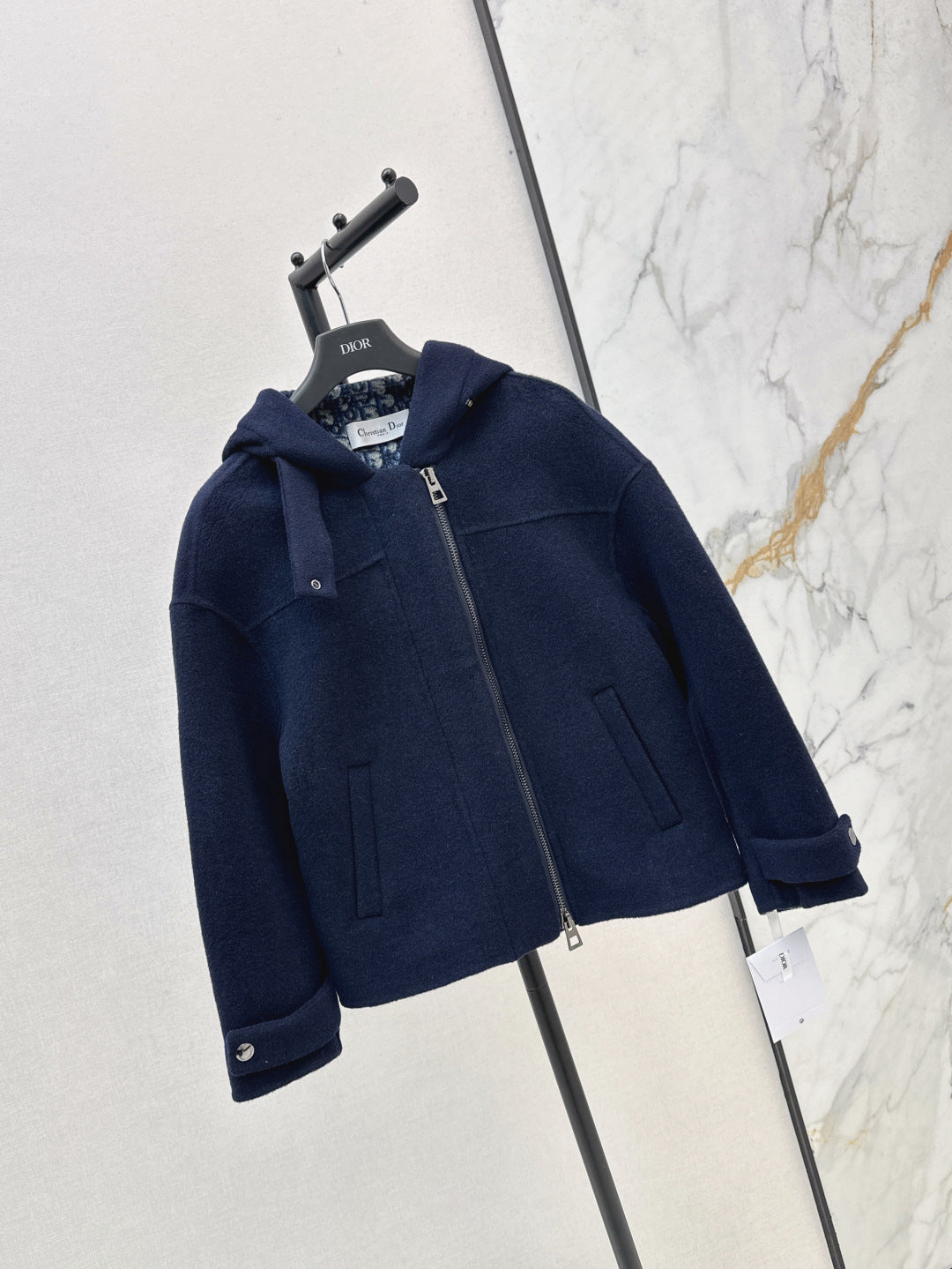 CD 25fw reversible jacket