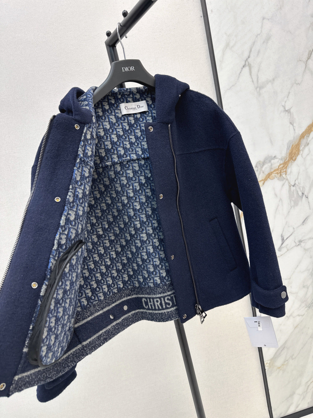 CD 25fw reversible jacket