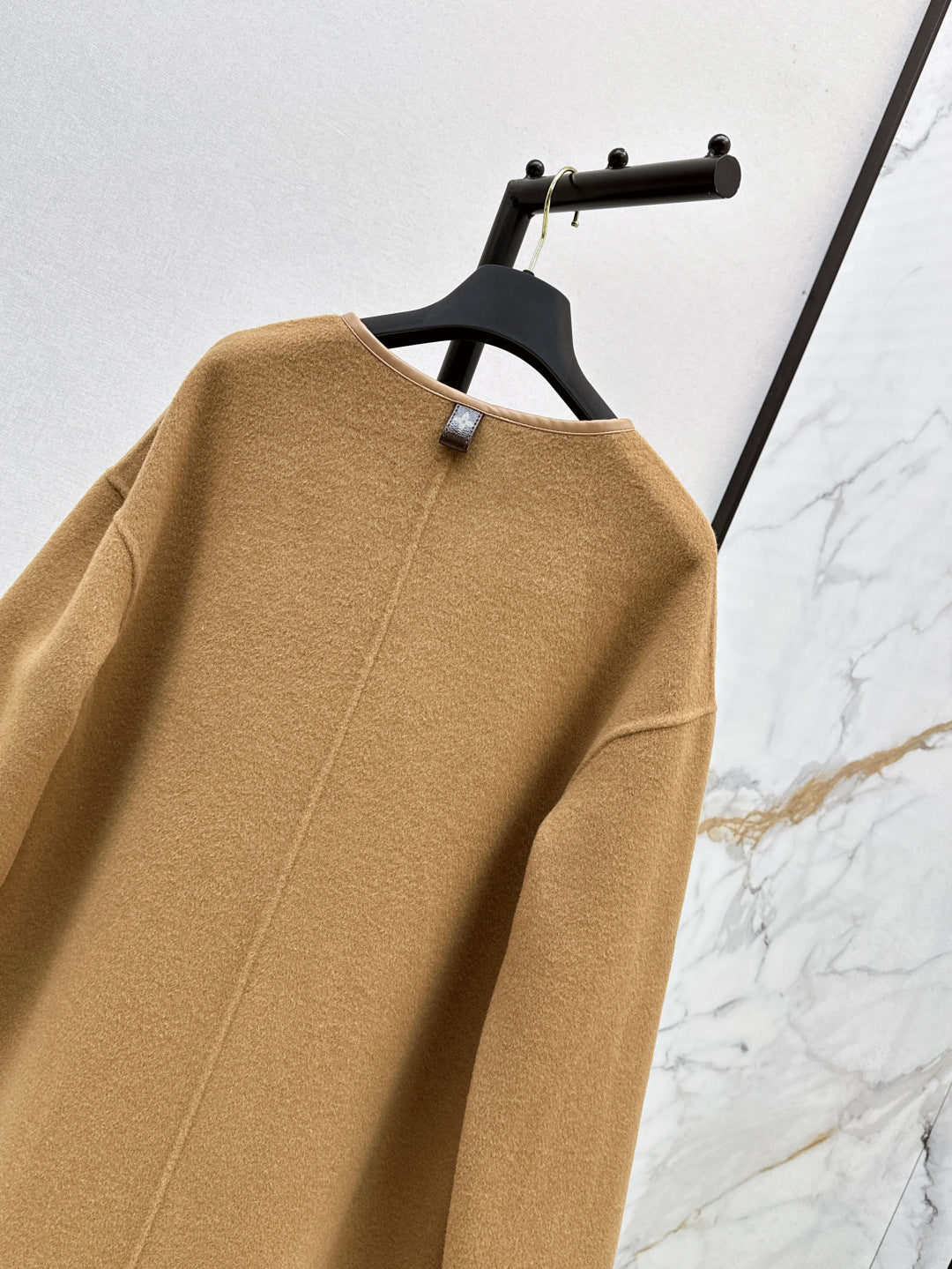 Louis 25fw reversible coat