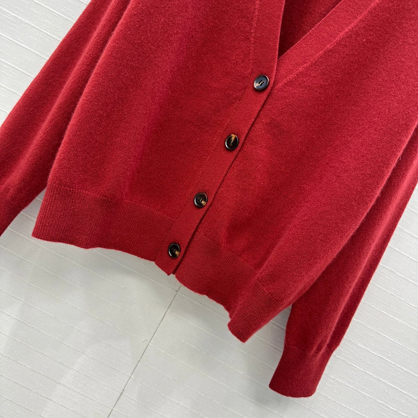 Brune 25fw cashmere cardigan