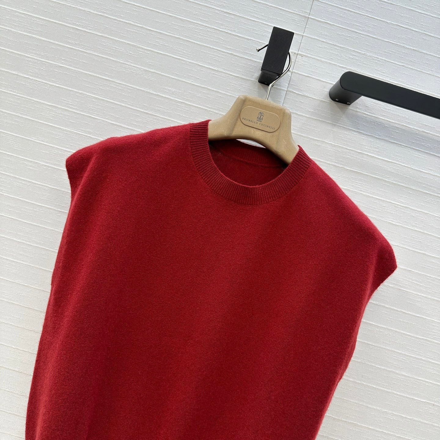 Brun 25fw cashmere vest