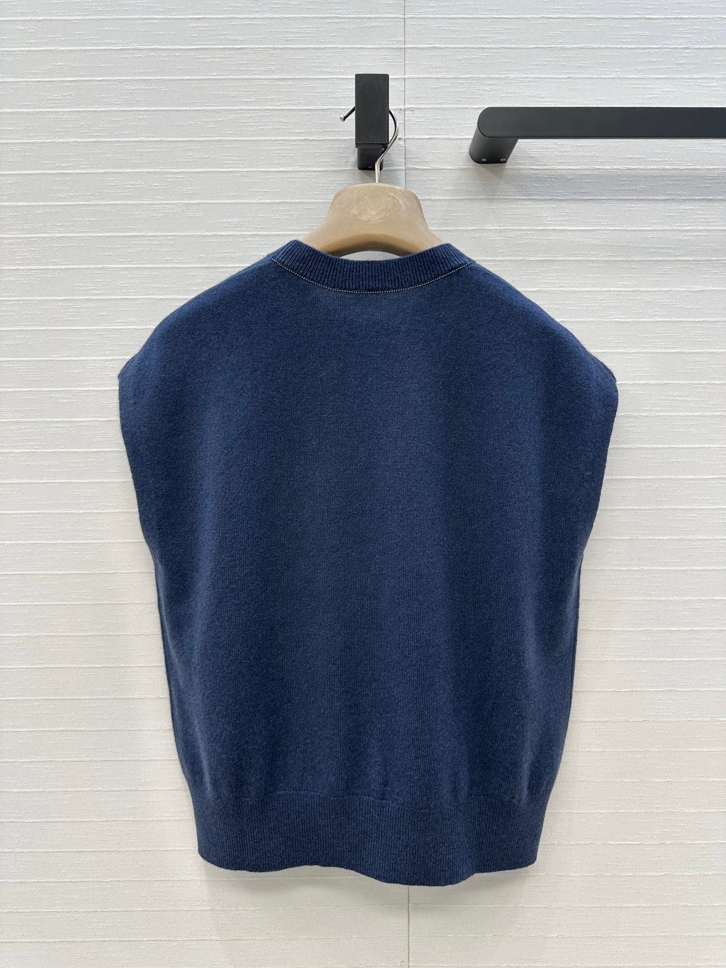 Brun 25fw cashmere vest
