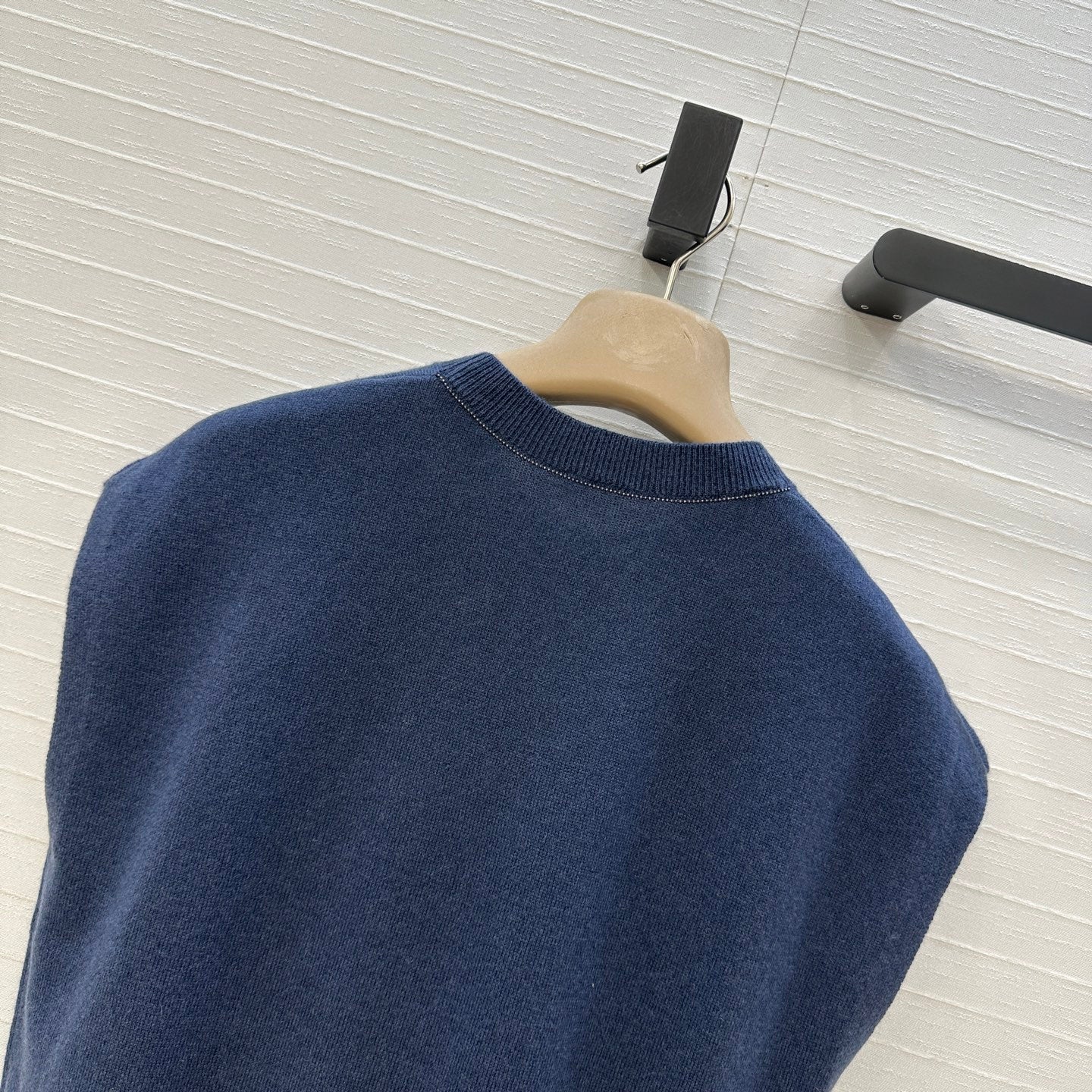 Brun 25fw cashmere vest
