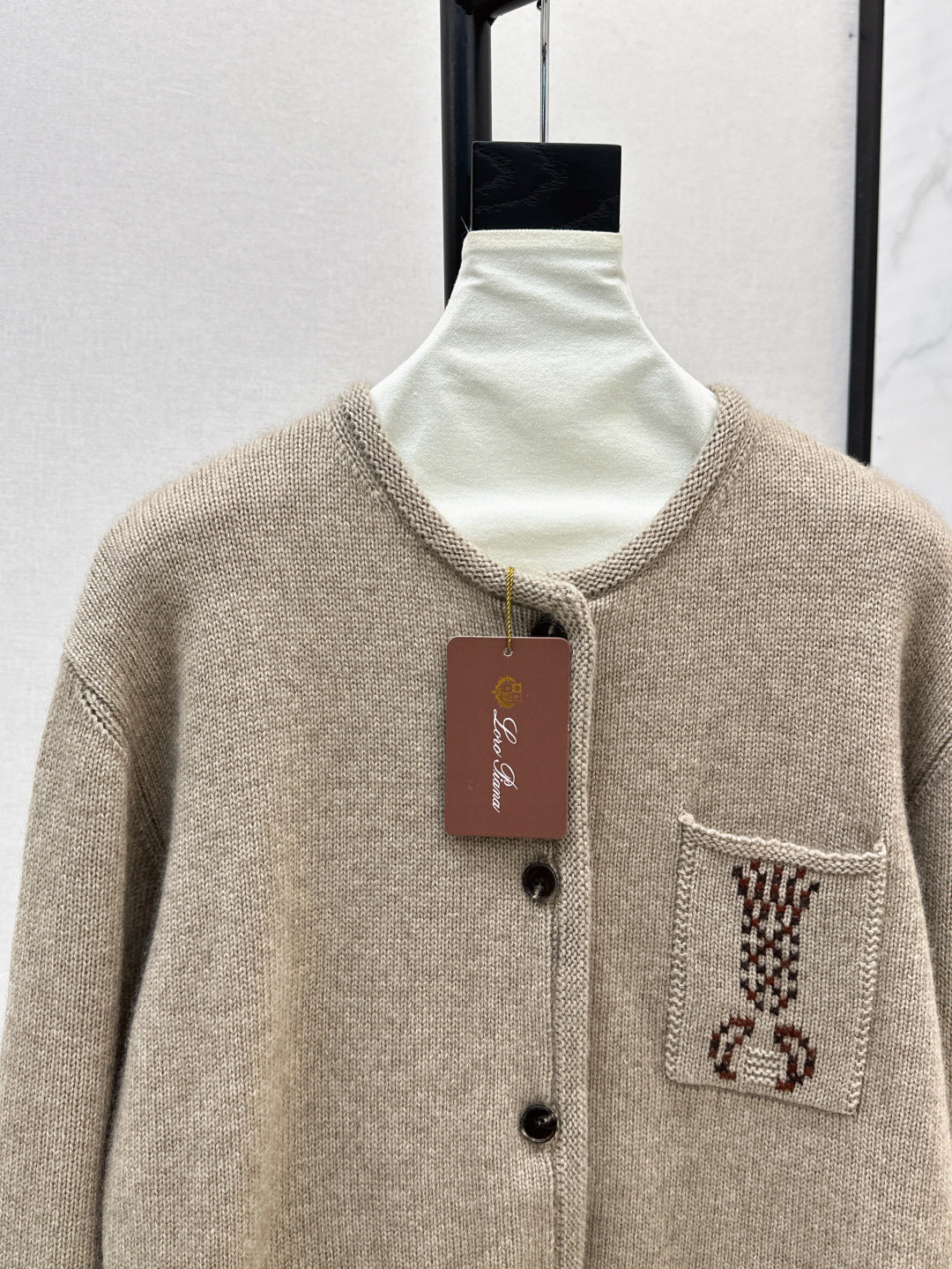 Loro 25fw cashmere jacket