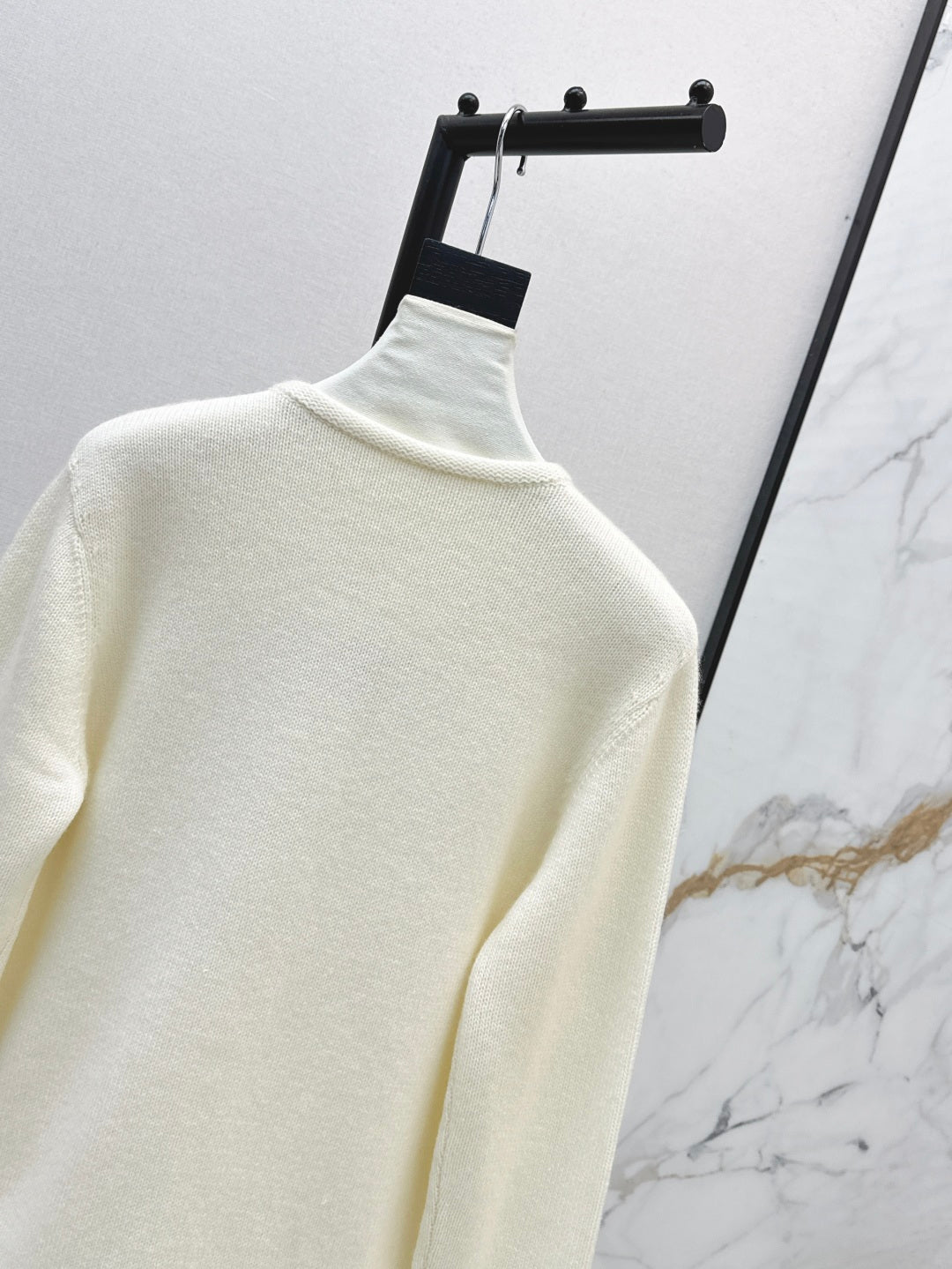Loro 25fw cashmere jacket