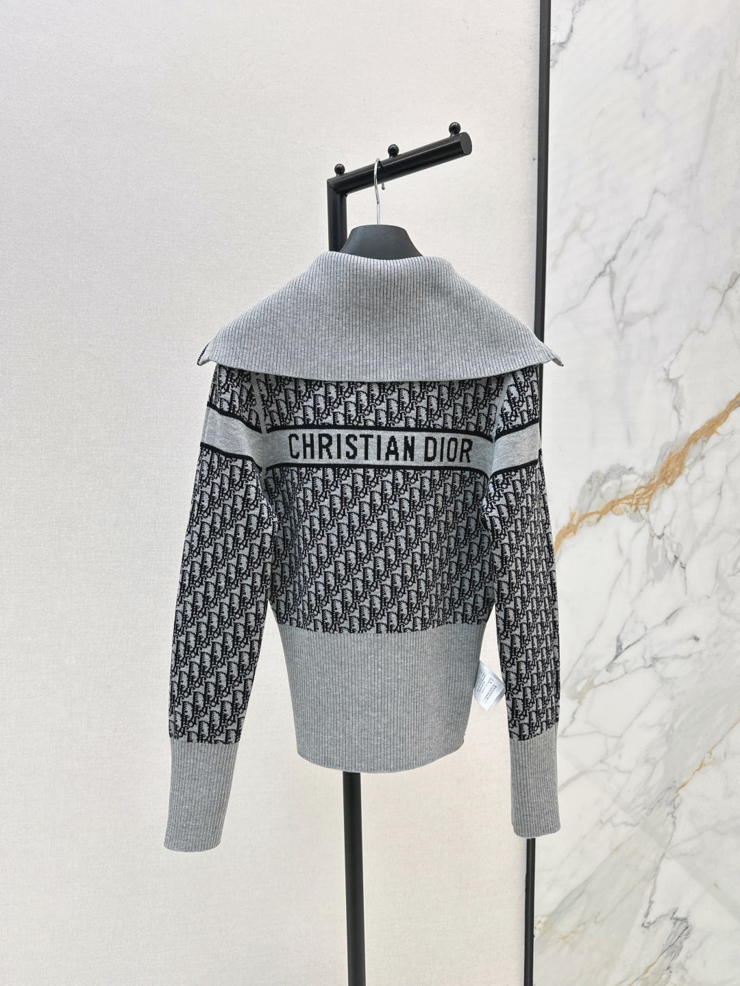 CD 25fw oblique reversible jacket