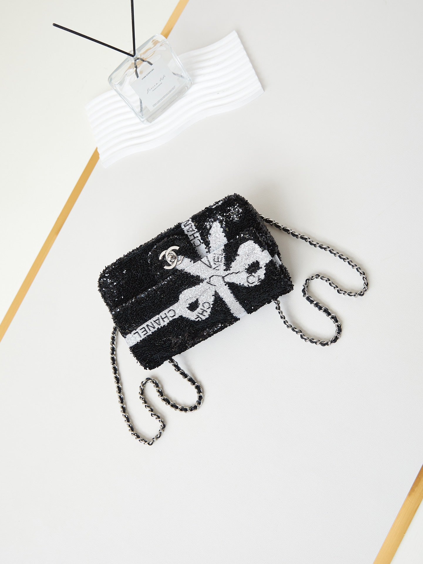 Chan shoulder bag