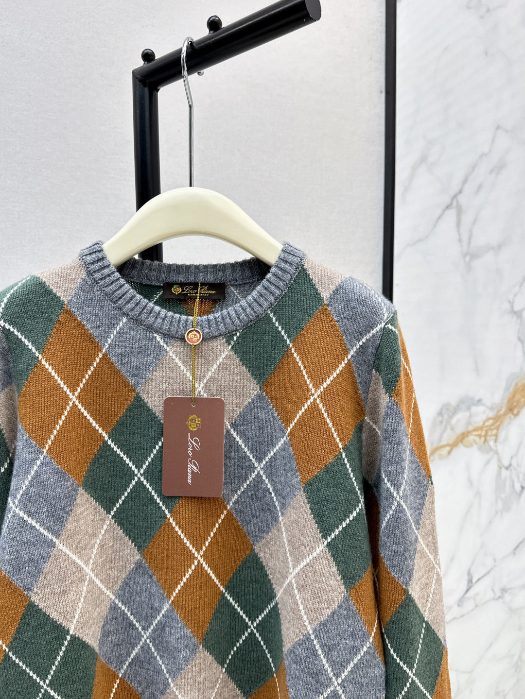 Loro 25fw jacquard sweater