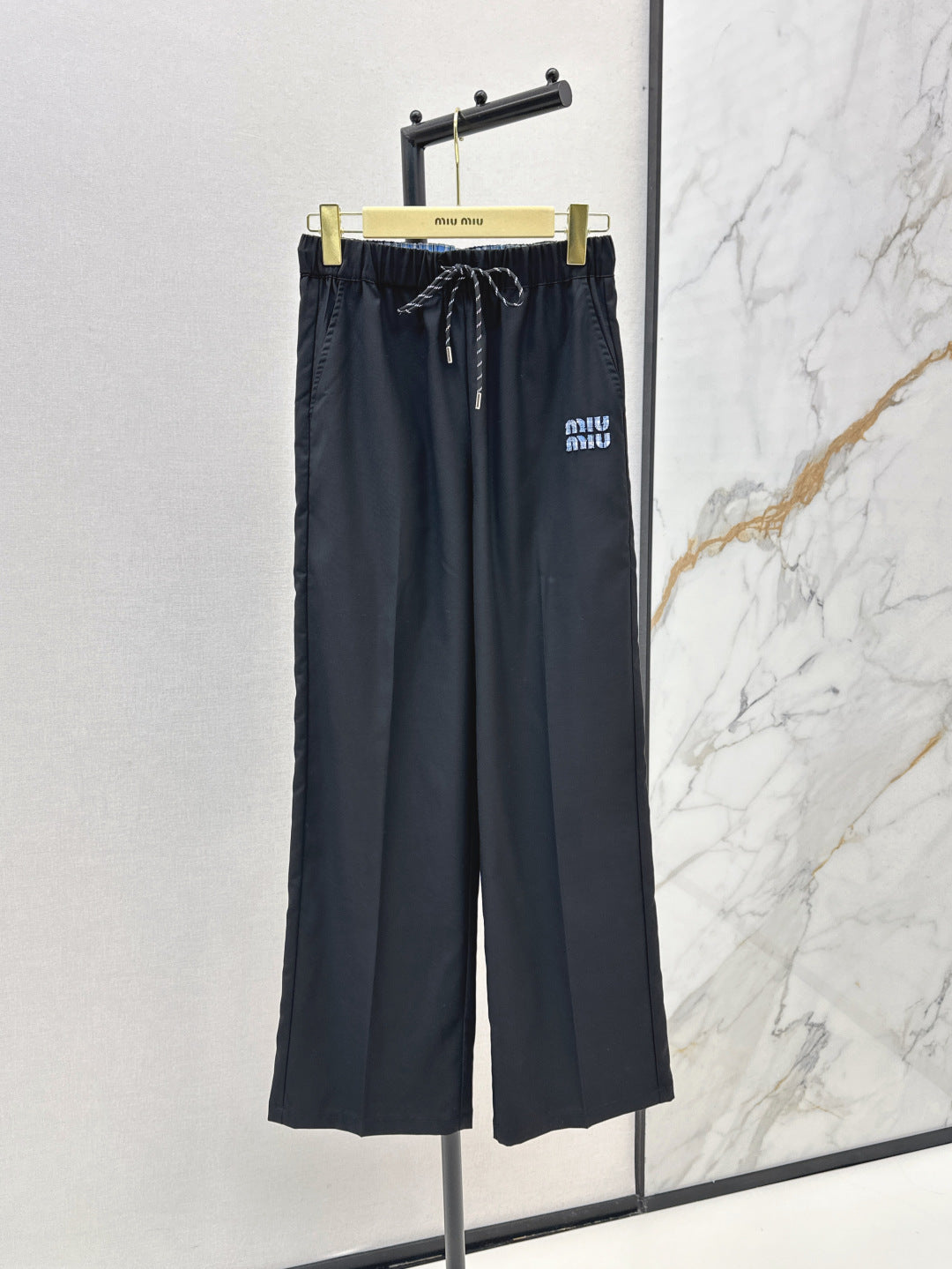 Miu 25fw drawstring pants