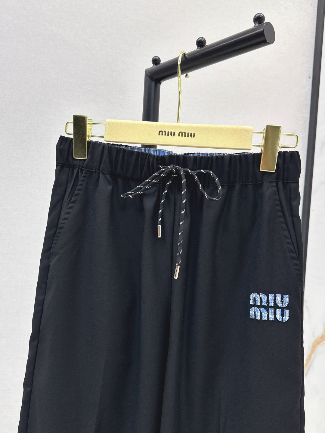 Miu 25fw drawstring pants