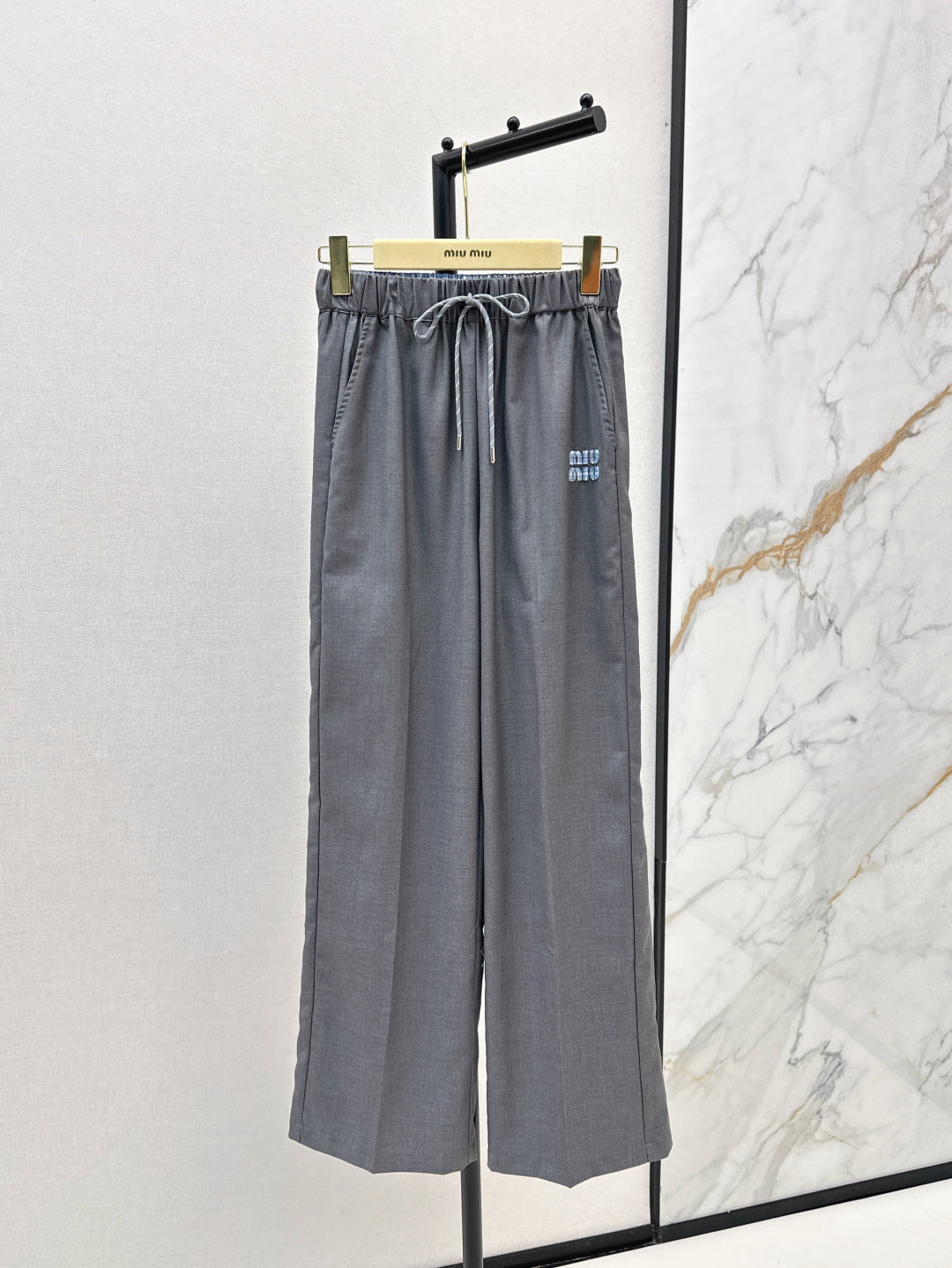 Miu 25fw drawstring pants