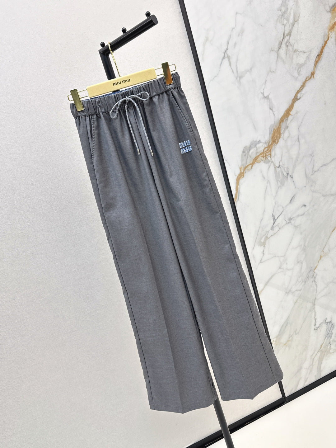 Miu 25fw drawstring pants