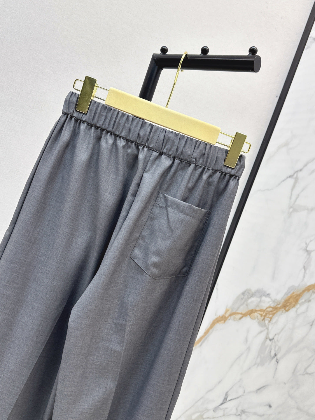 Miu 25fw drawstring pants