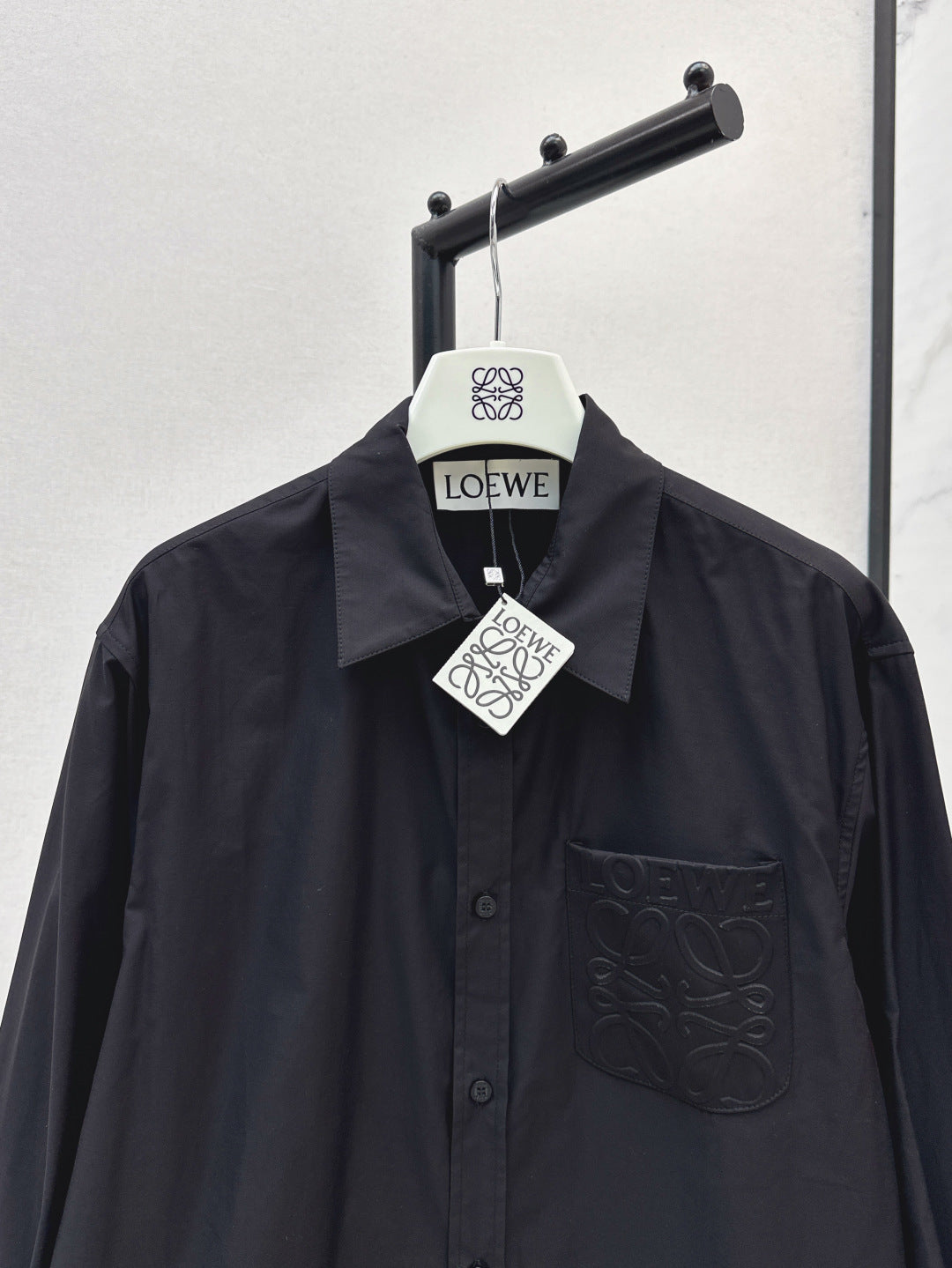 Loe 25fw embroidered shirt