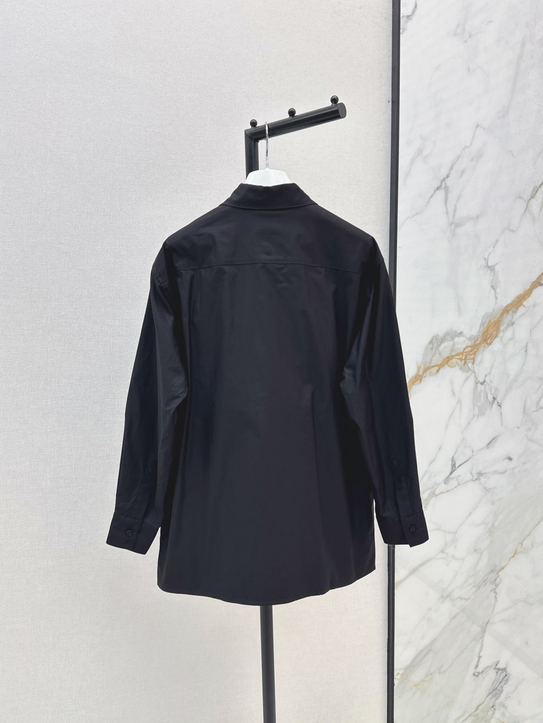 Loe 25fw embroidered shirt