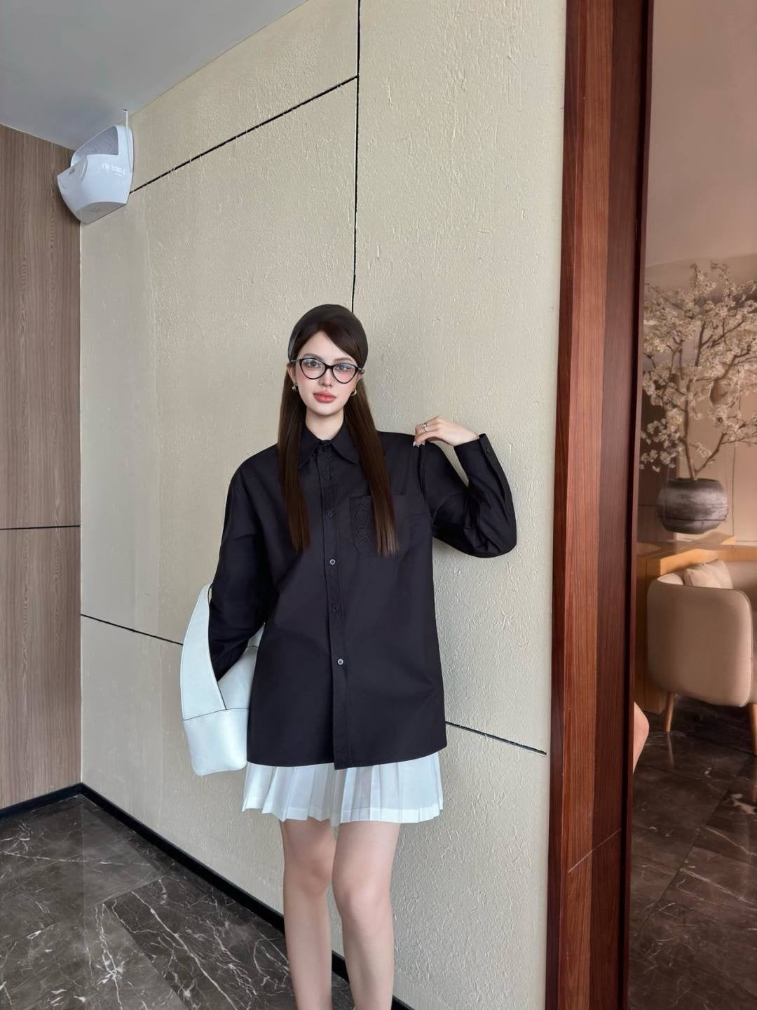 Loe 25fw embroidered shirt