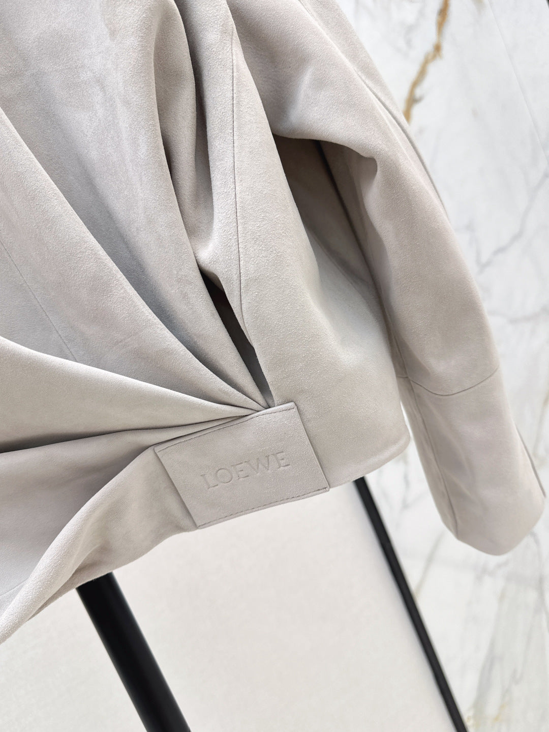 Loe 25fw suede jacket