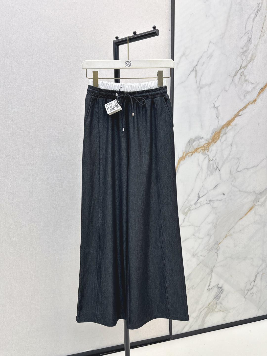 Loe 25fw pants