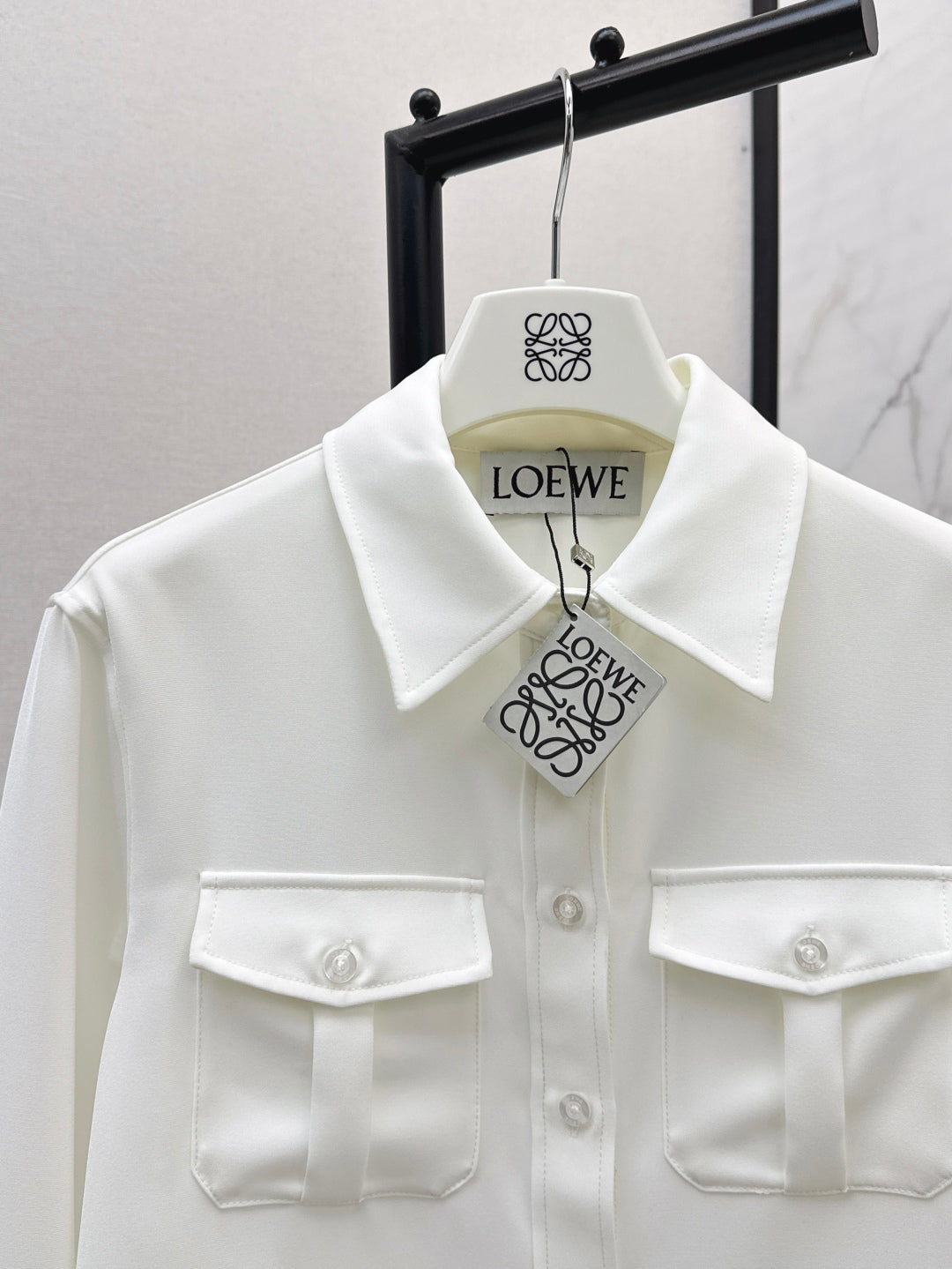 Loe 25fw embroidered shirt