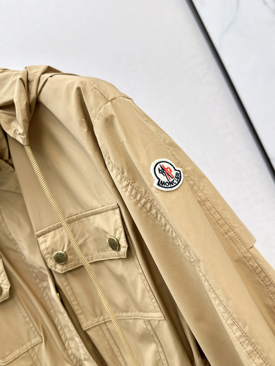 Monc 25fw trench coat