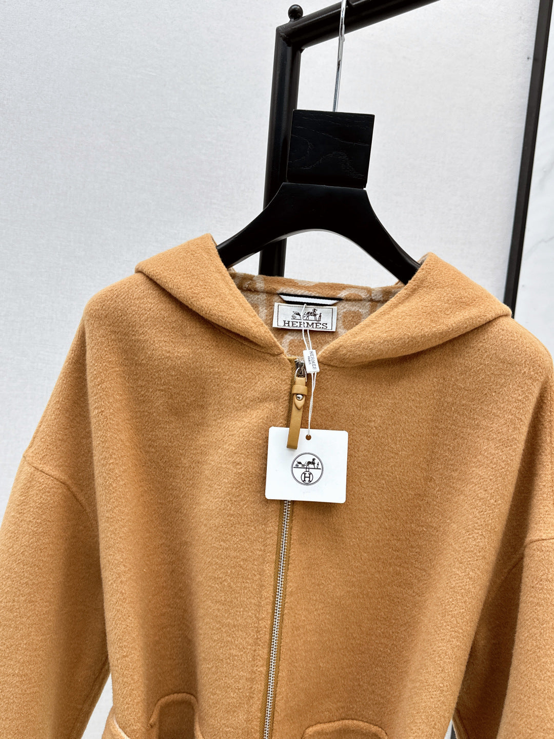 Herm 25fw cashmere coat
