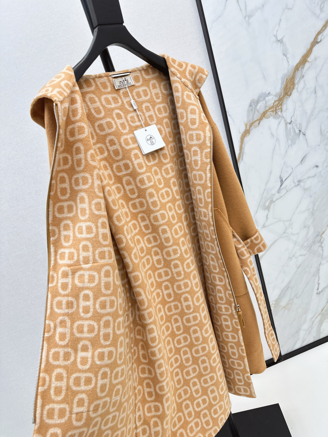 Herm 25fw cashmere coat