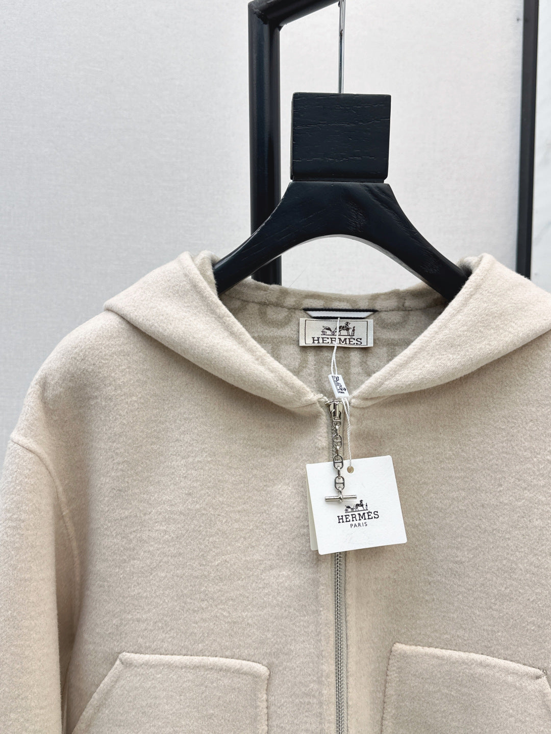 Herm 25fw cashmere coat