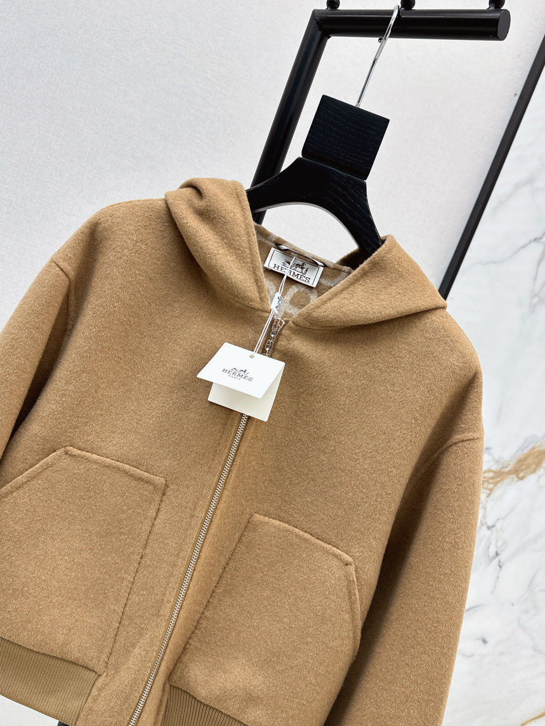 Herm 25fw cashmere coat