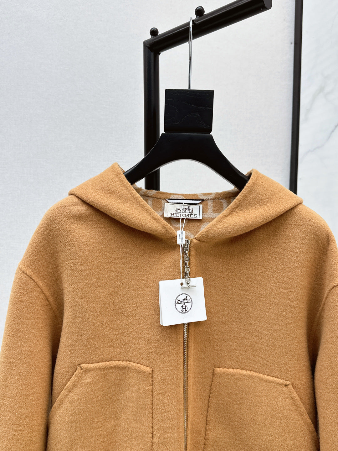 Herm 25fw cashmere coat