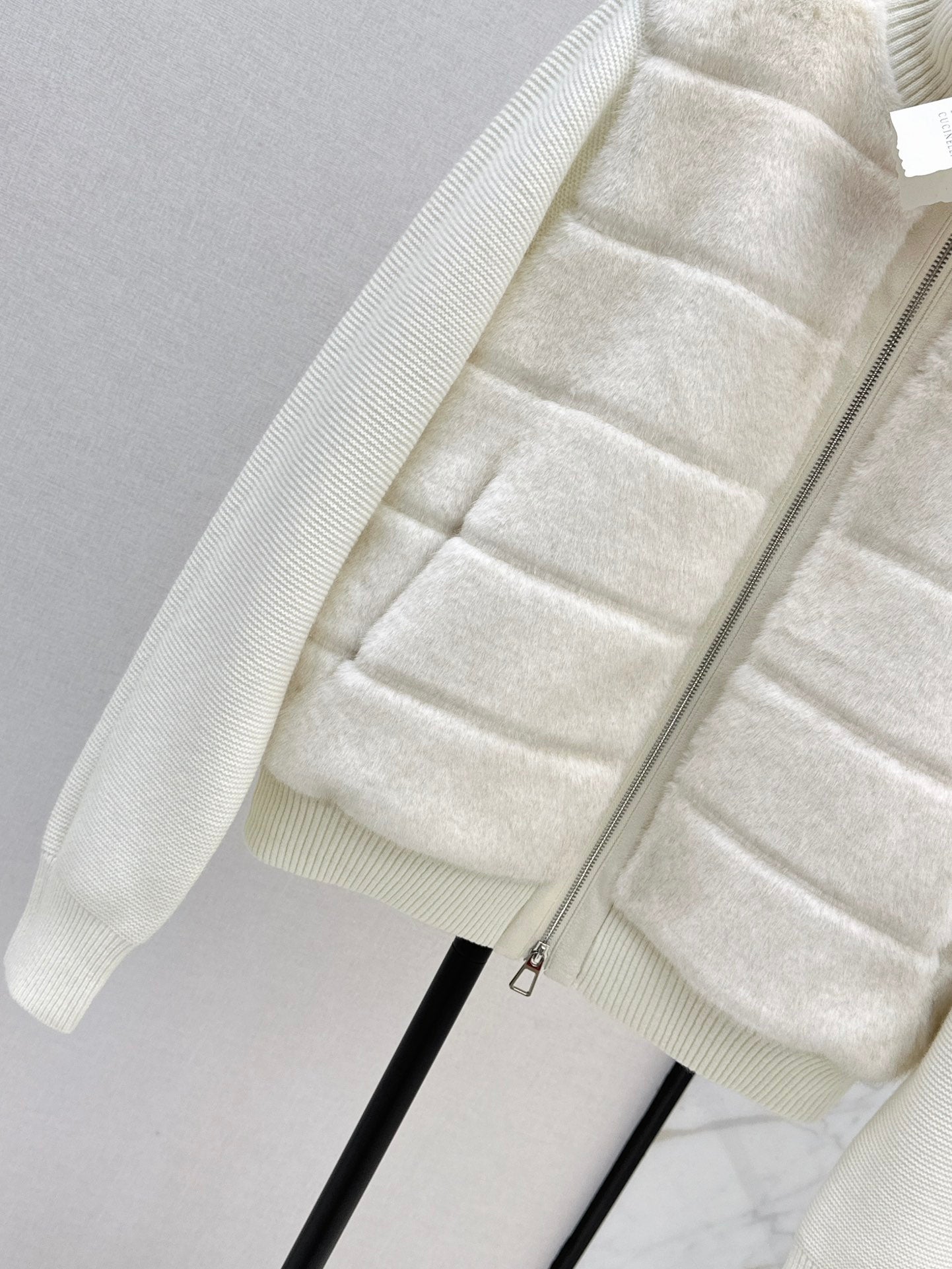 Loro 25fw knitted down jacket