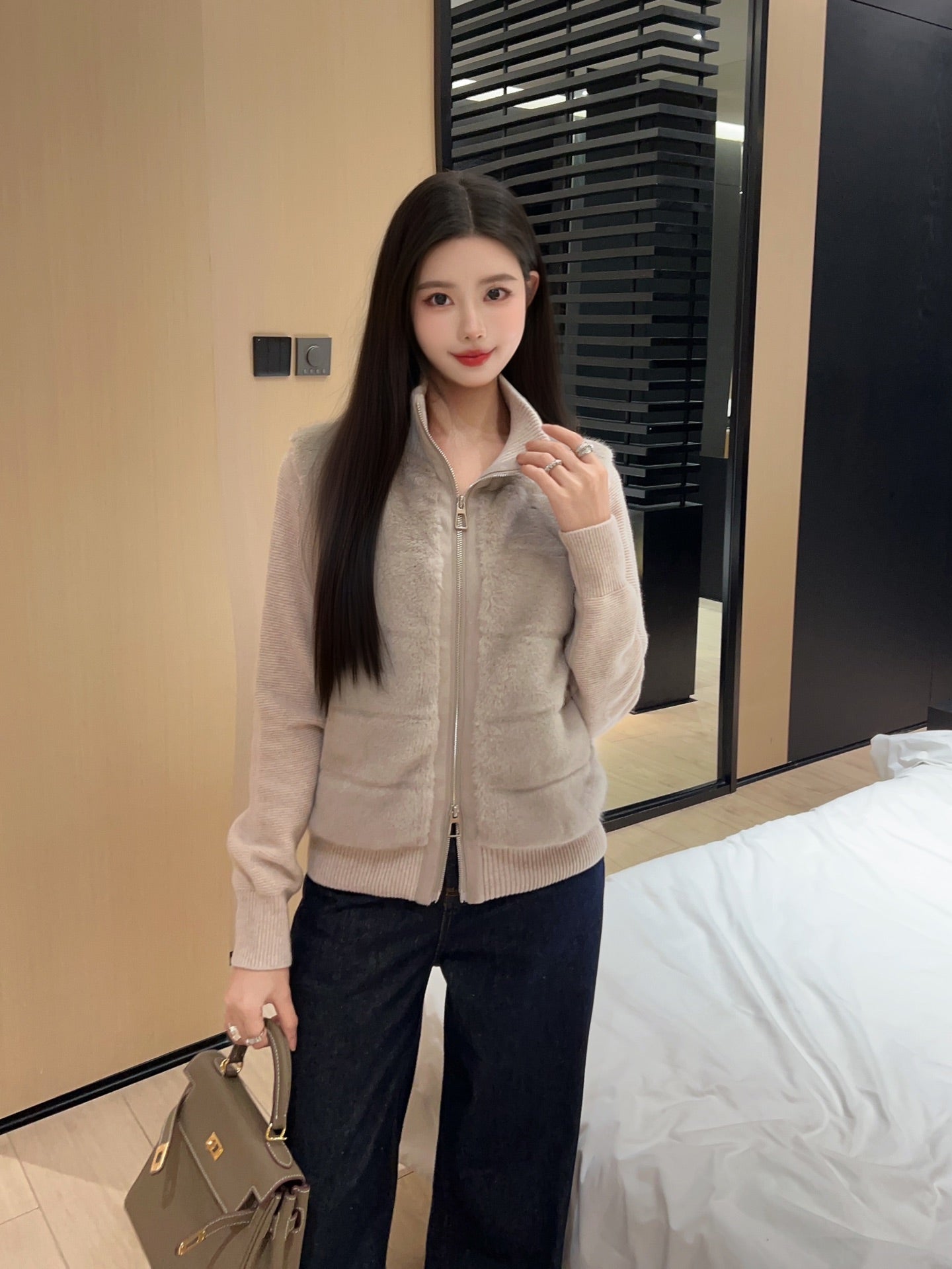 Loro 25fw knitted down jacket