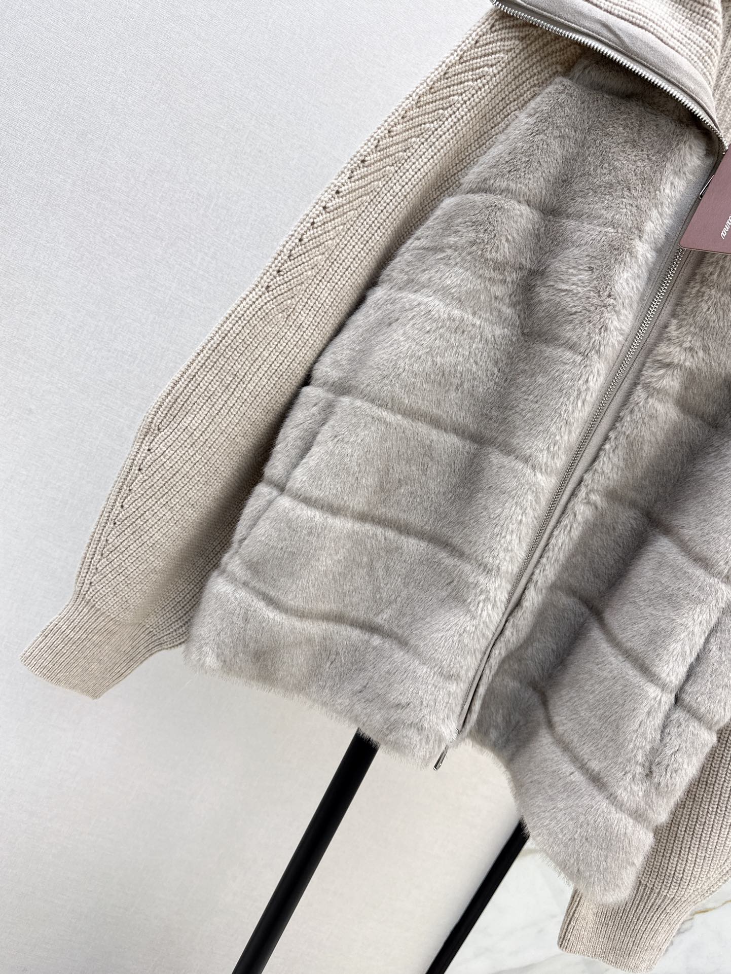Loro 25fw knitted down jacket
