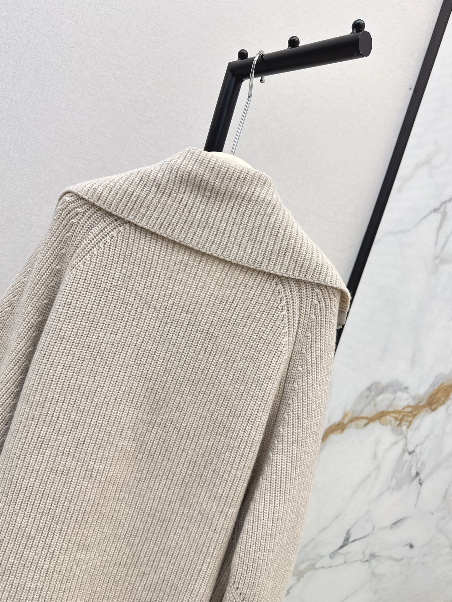 Loro 25fw knitted down jacket