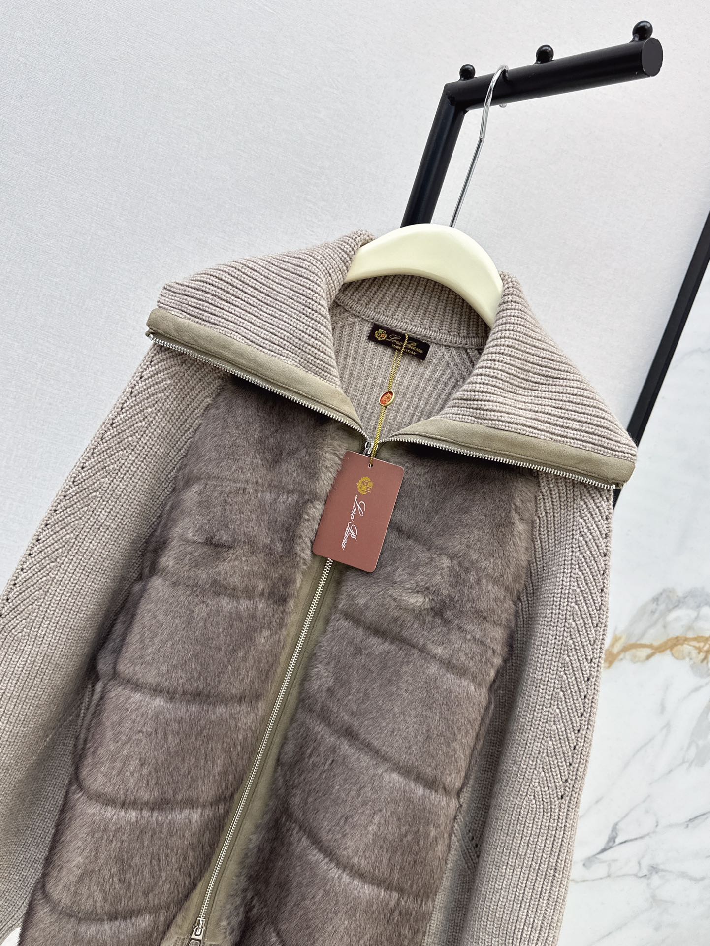 Loro 25fw knitted down jacket