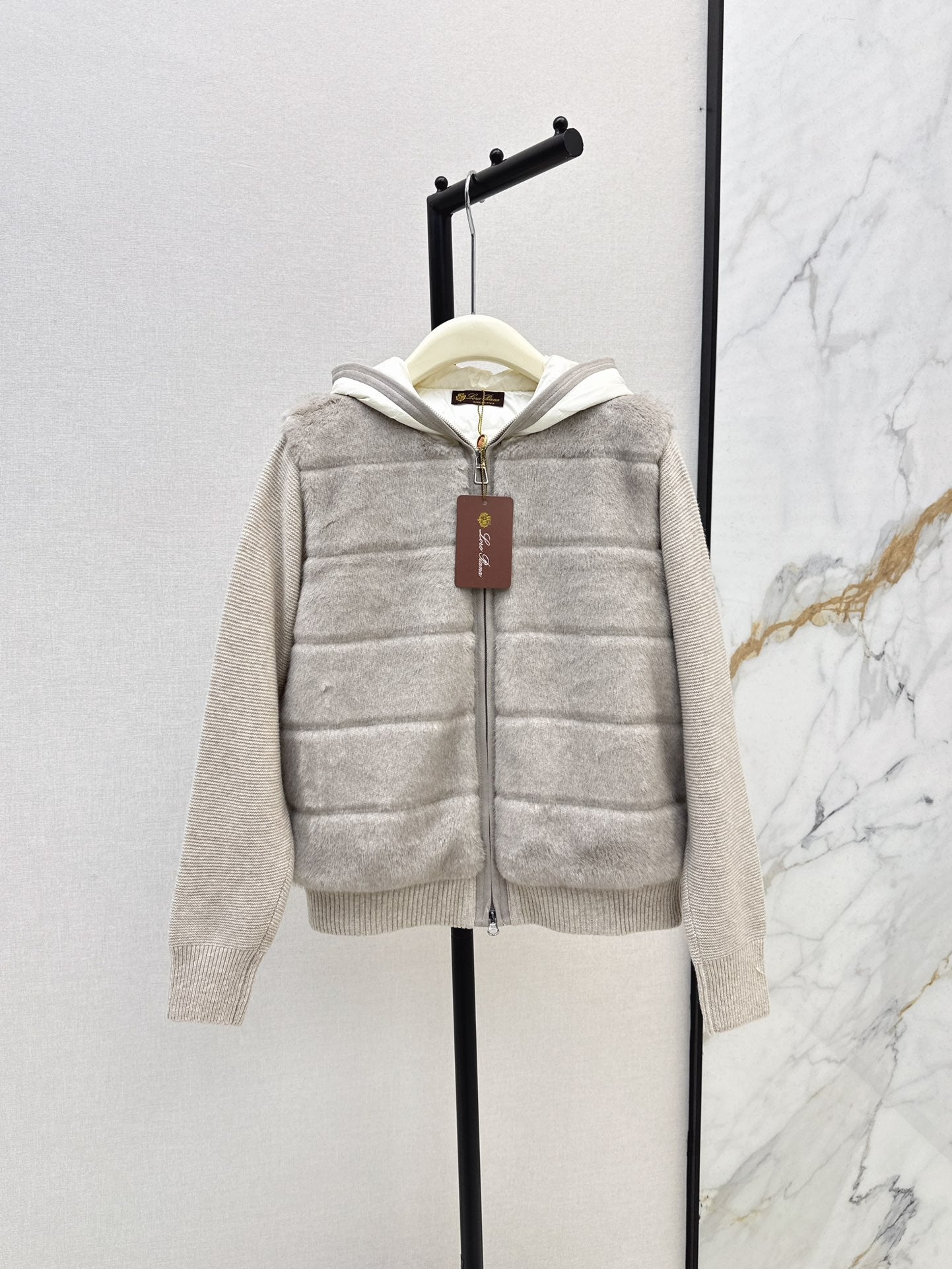 Loro 25fw knitted down jacket