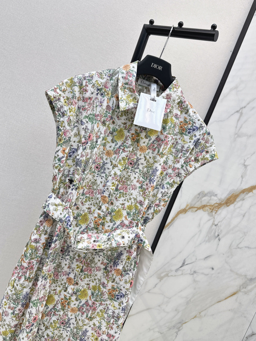 CD 25fw sleeveless dress
