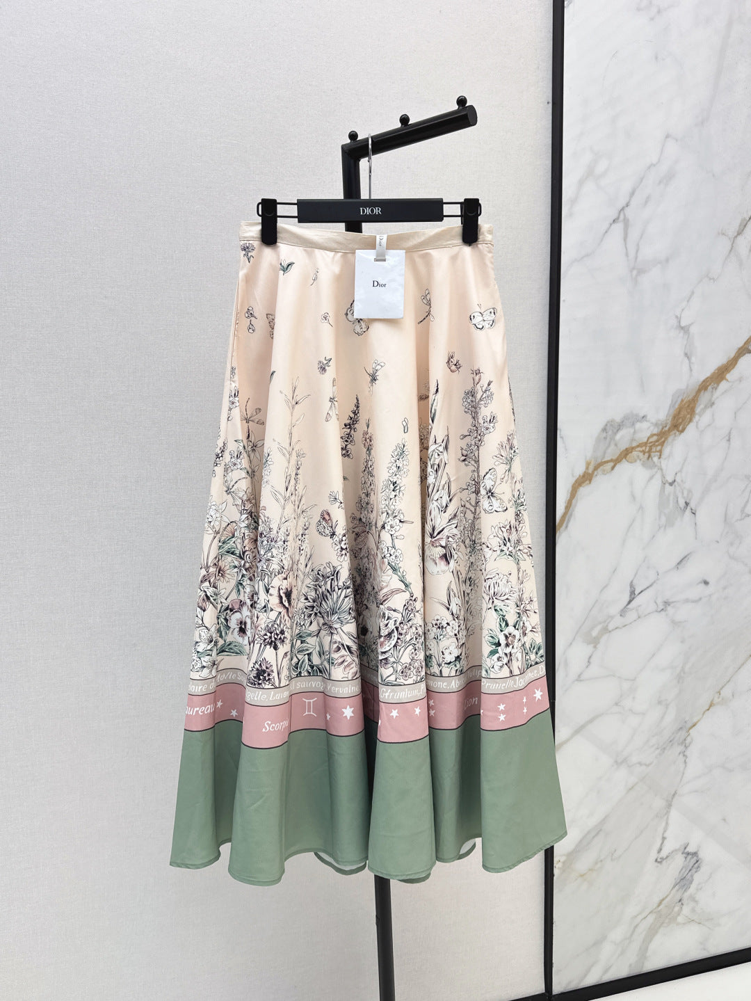 CD 25ss printed skirt