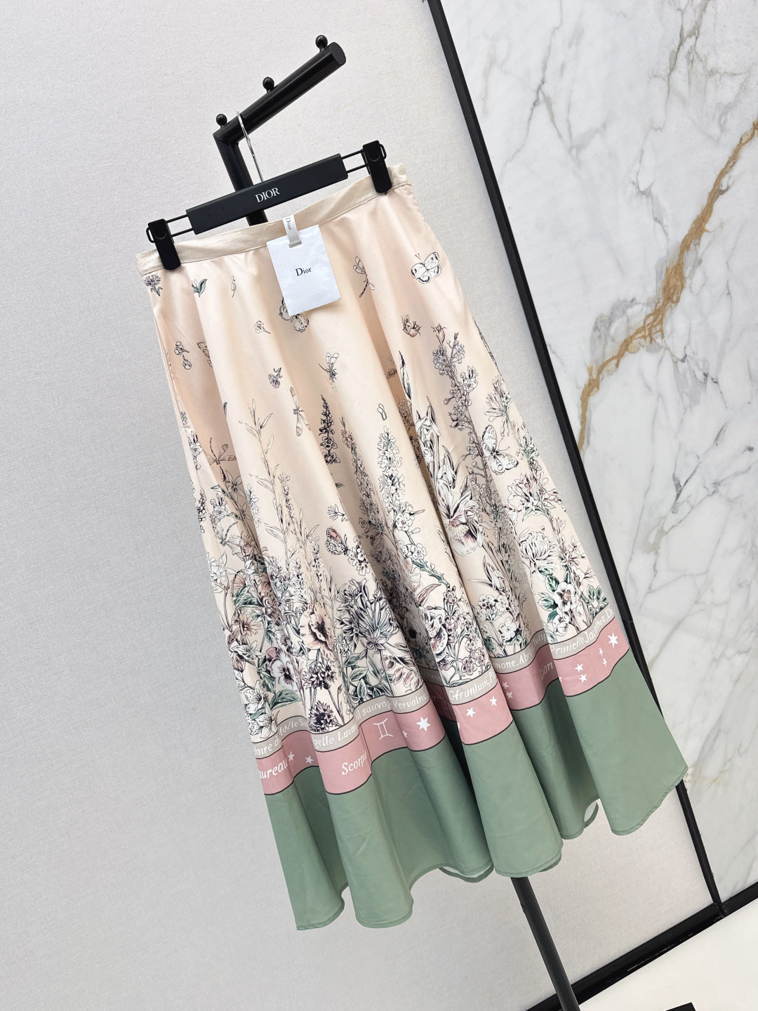 CD 25ss printed skirt