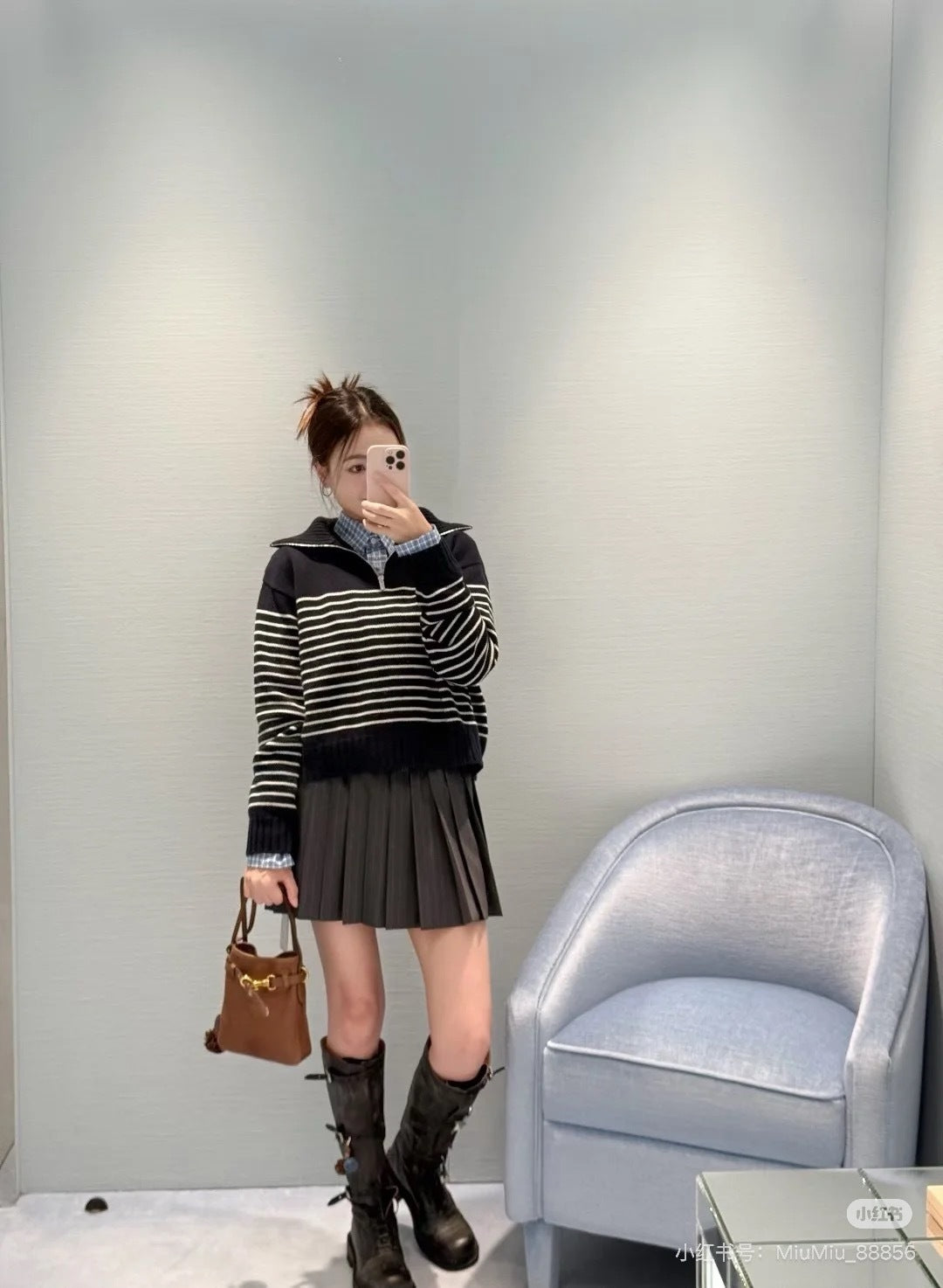 Miu 25fw knitted sweater