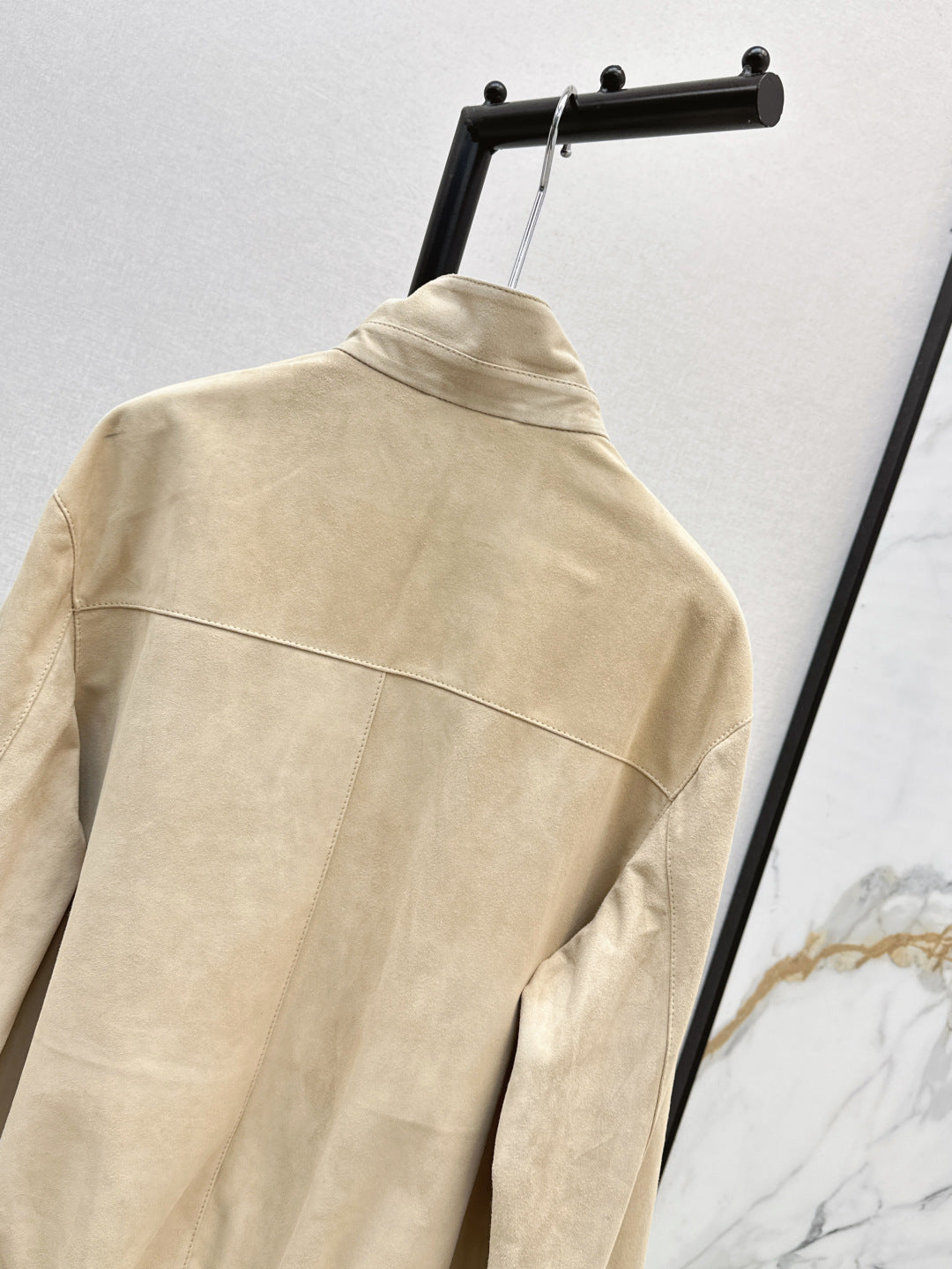 Loro 25fw suede jacket