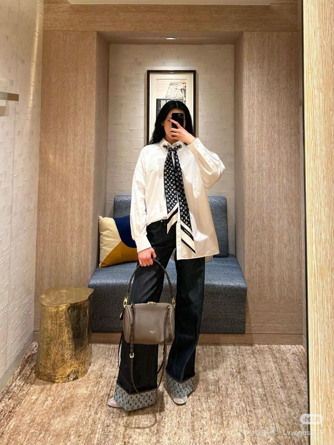 Louis 25fw scarf shirt