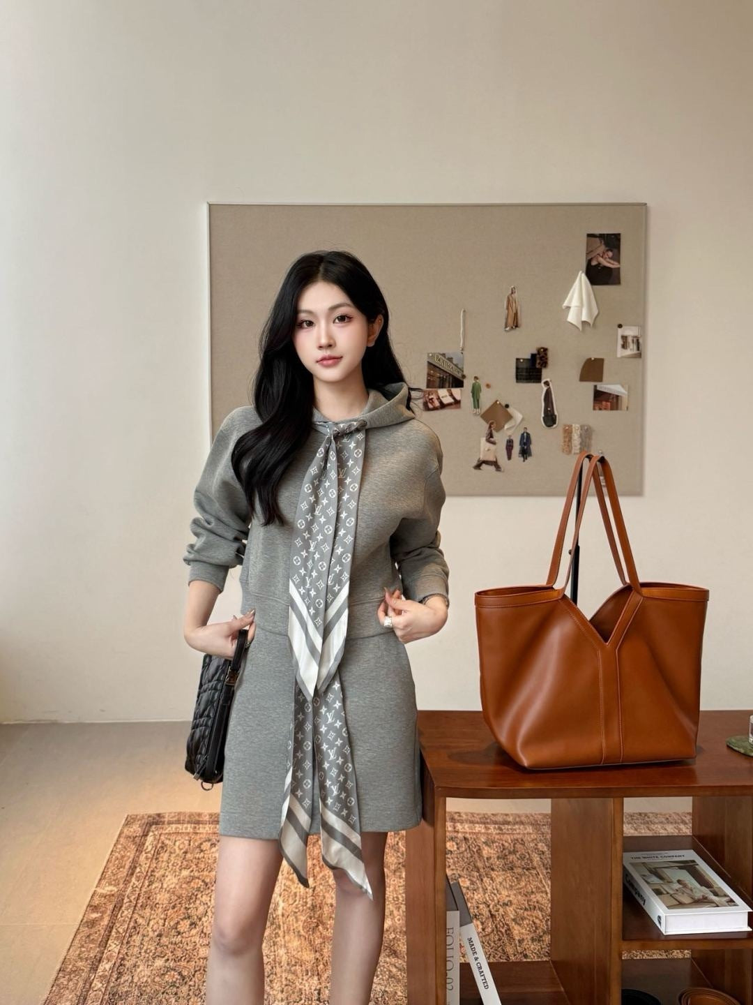 Louis 25fw hoodie suit