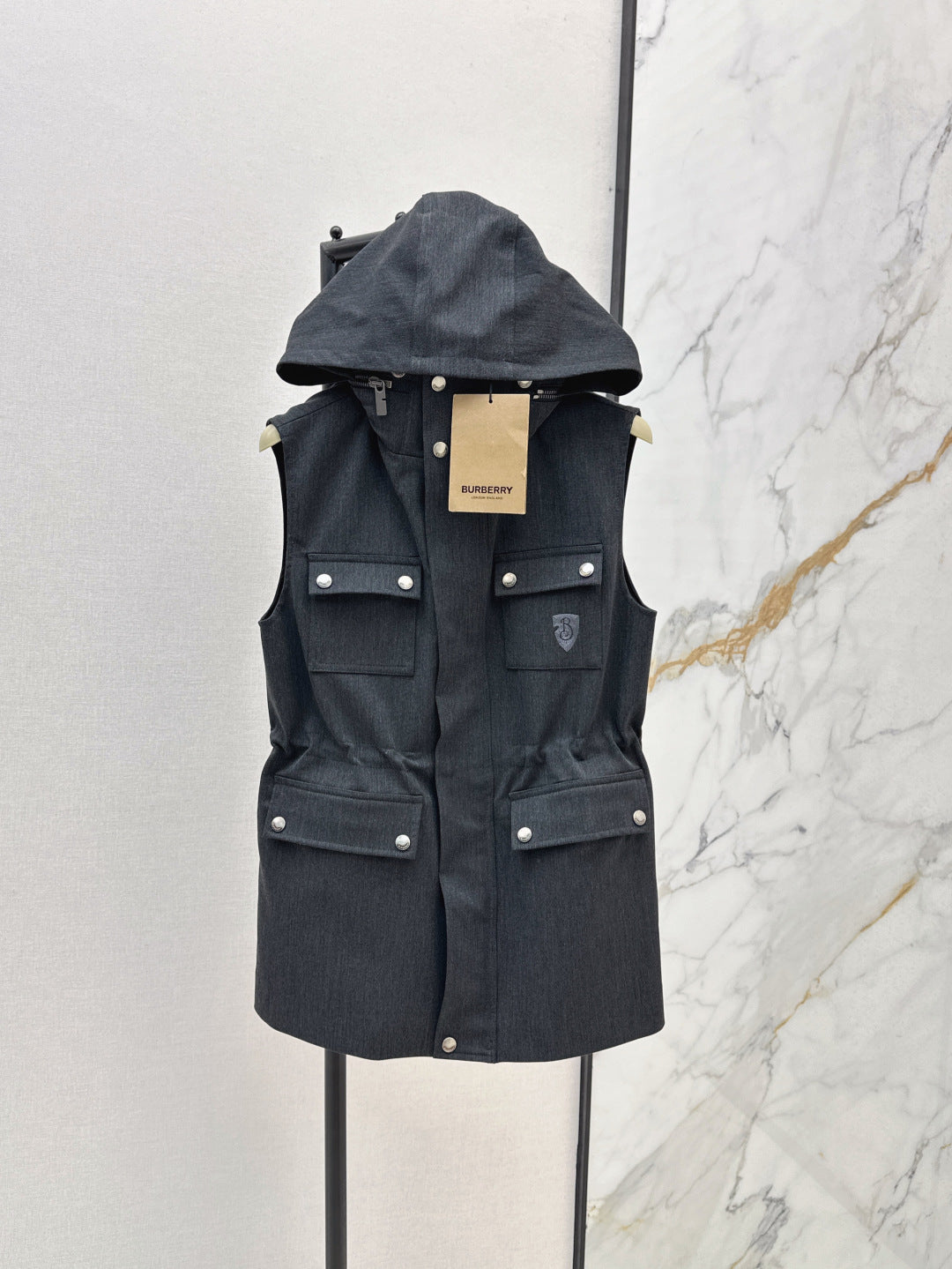 Bur 25fw embroidered vest