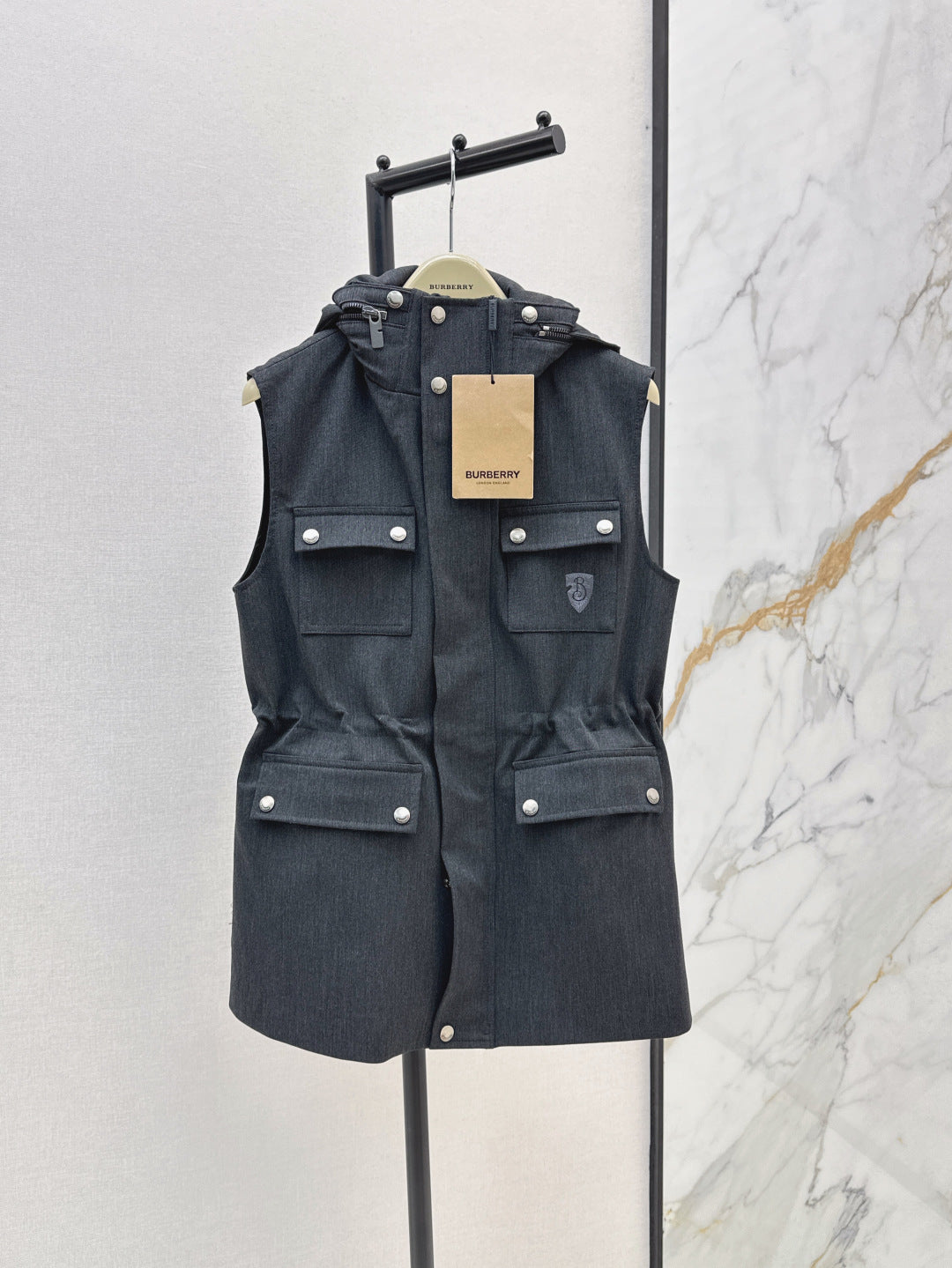 Bur 25fw embroidered vest