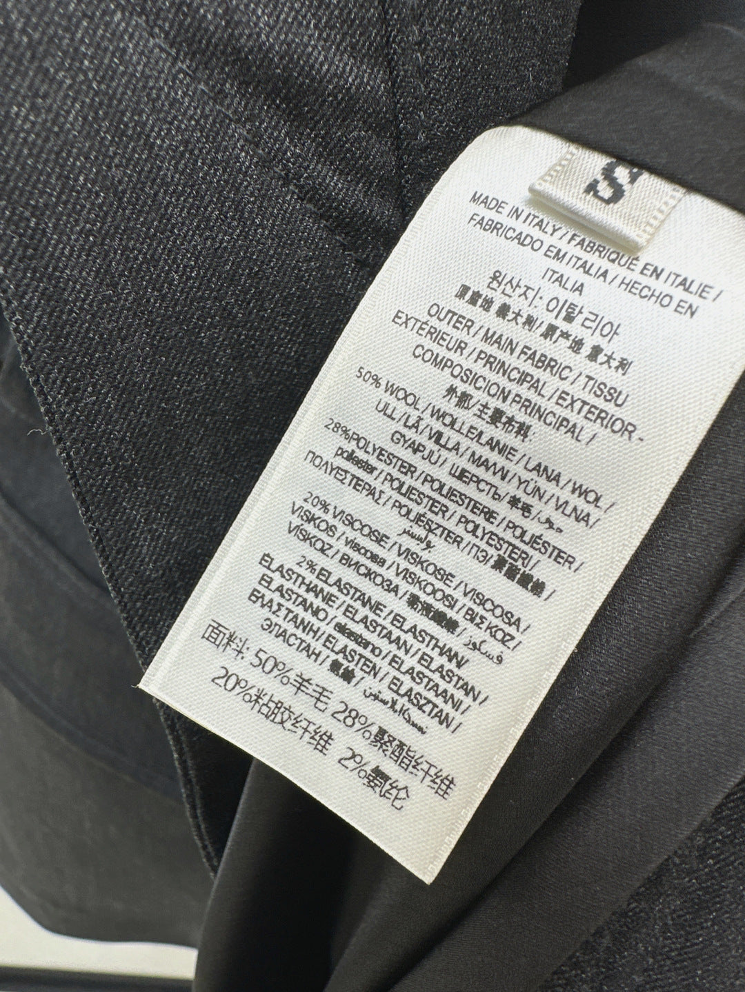 Bur 25fw embroidered vest