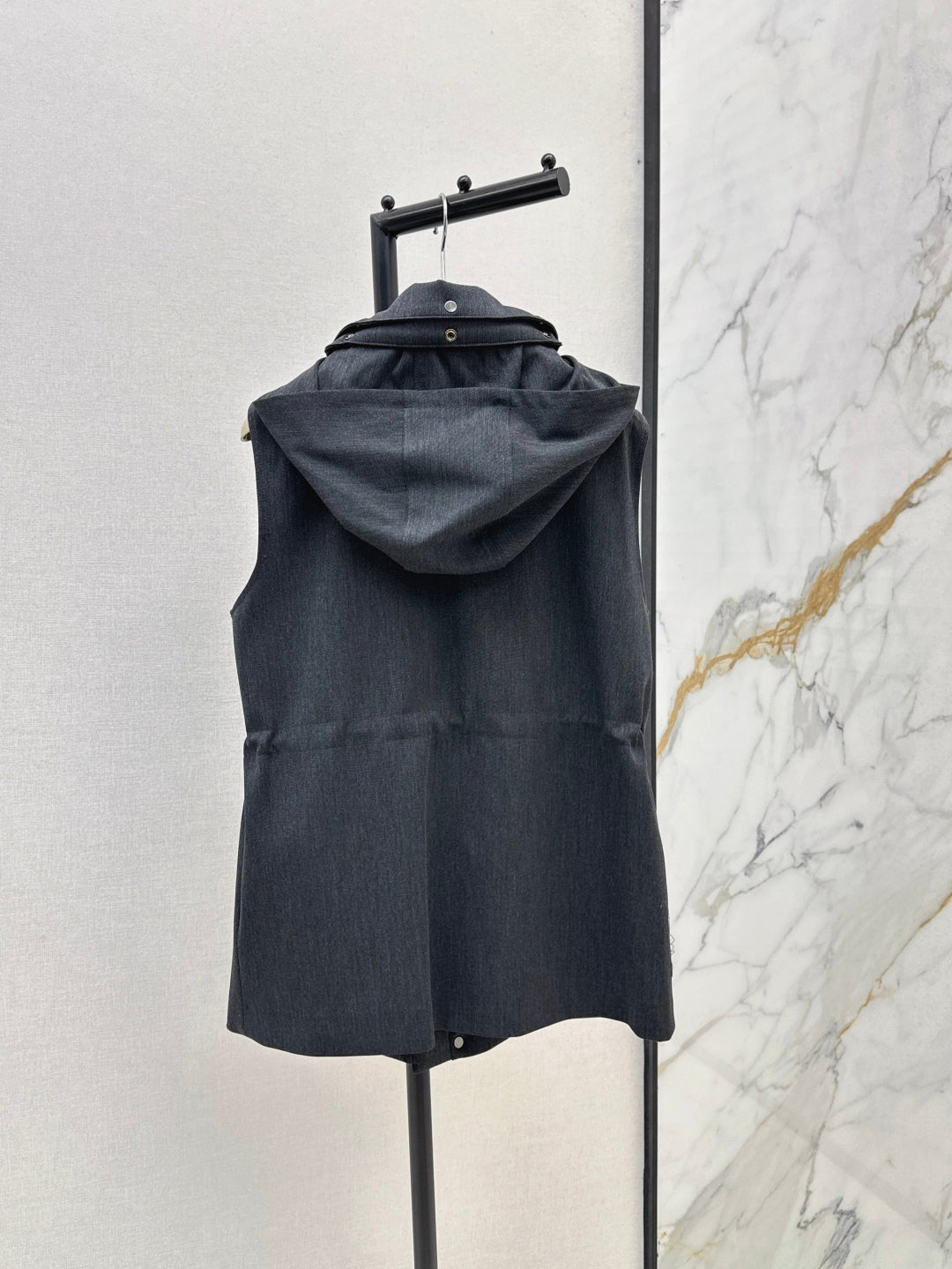 Bur 25fw embroidered vest
