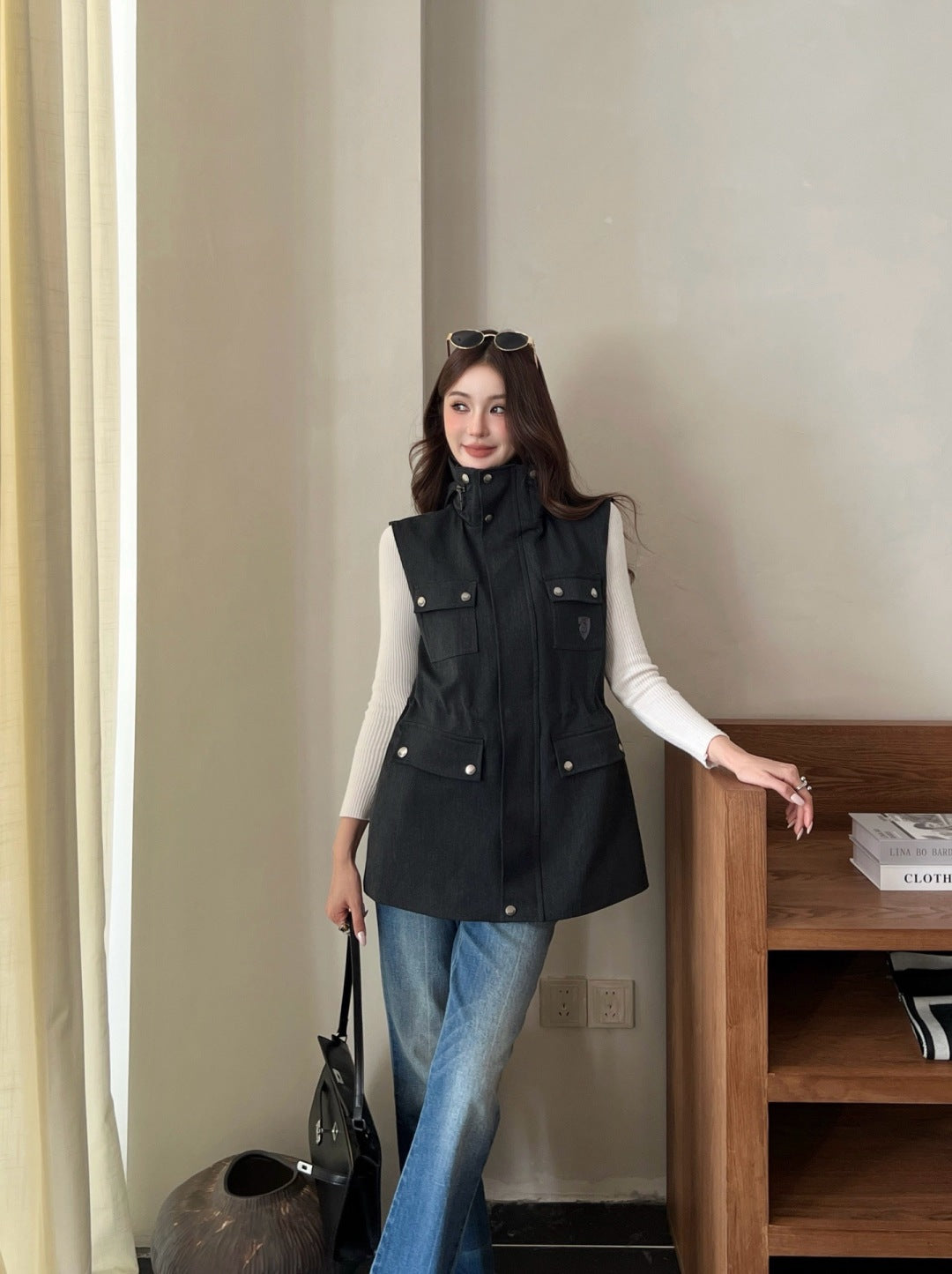 Bur 25fw embroidered vest