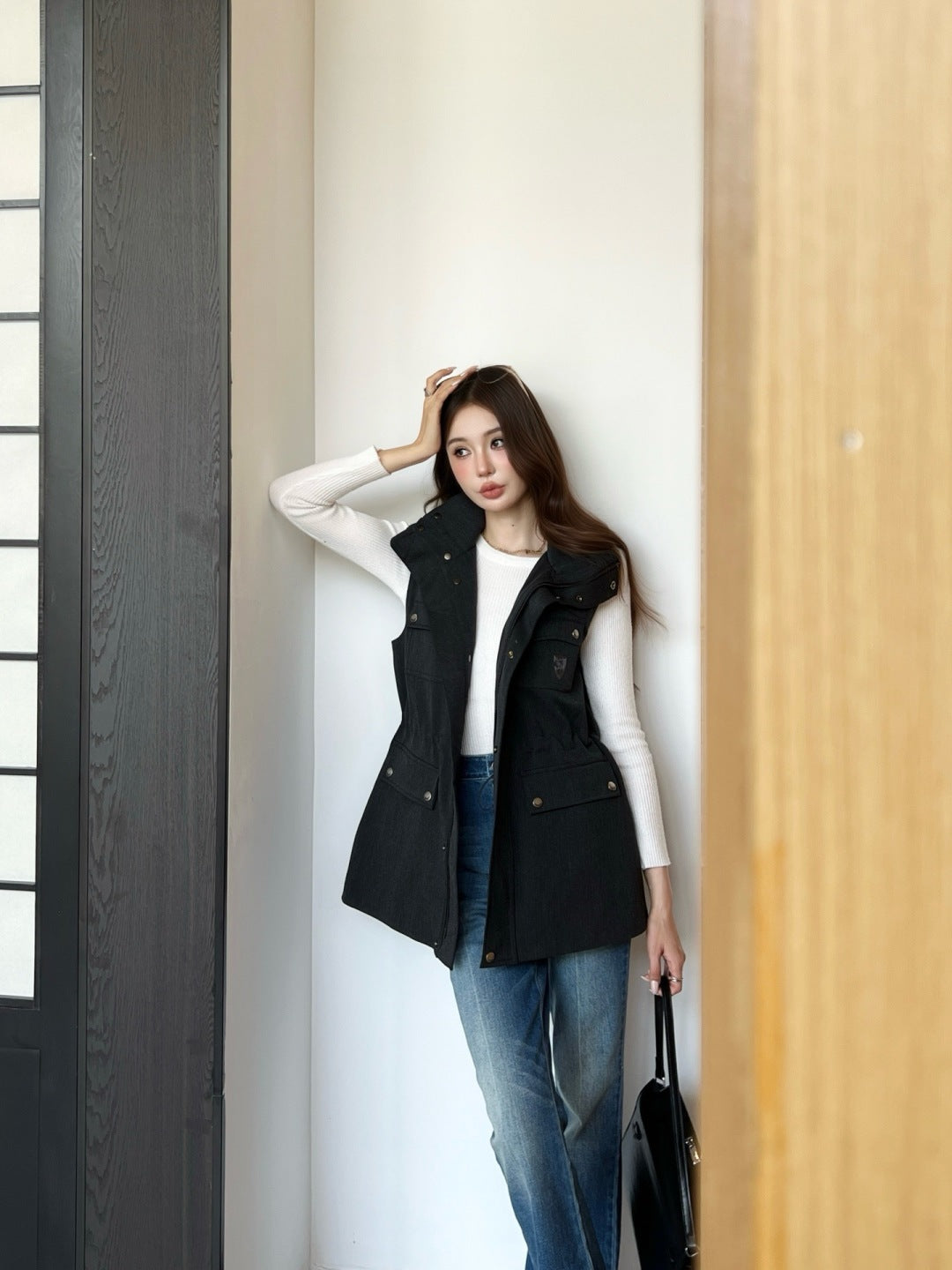 Bur 25fw embroidered vest
