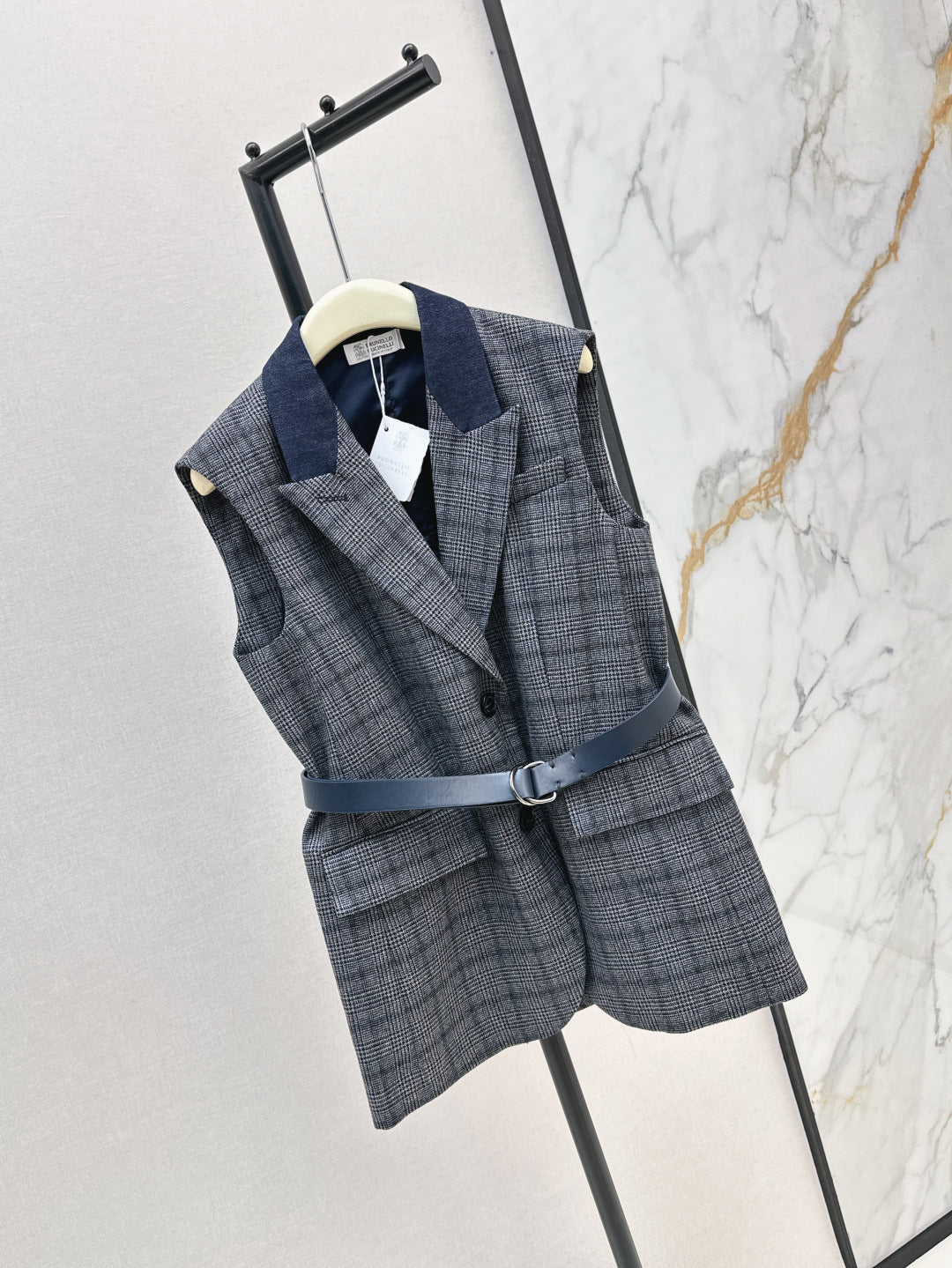 Brun 25fw plaid vest